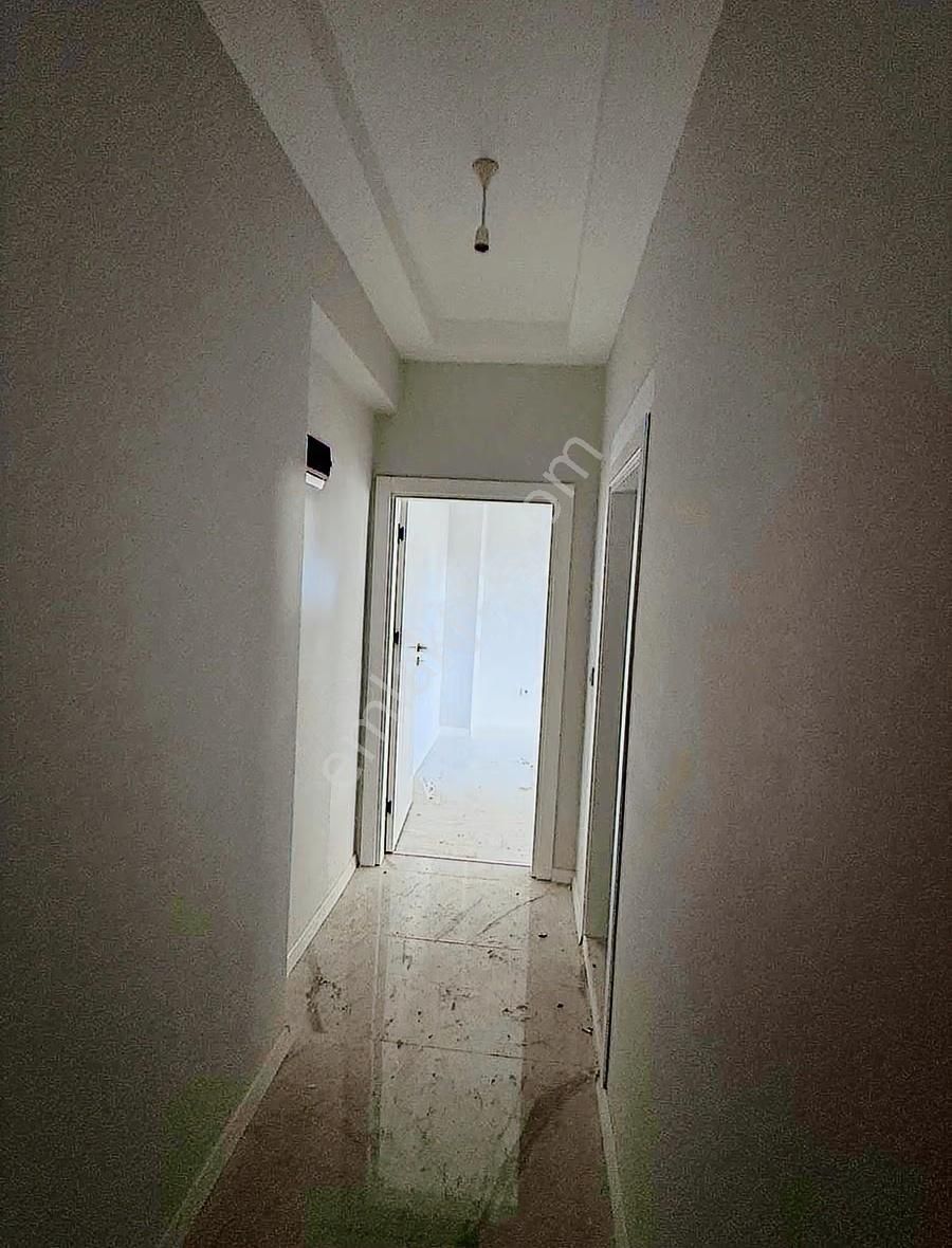Sultaniye'de 2+1 Kiralık Sıfır Daire - Görsel 13