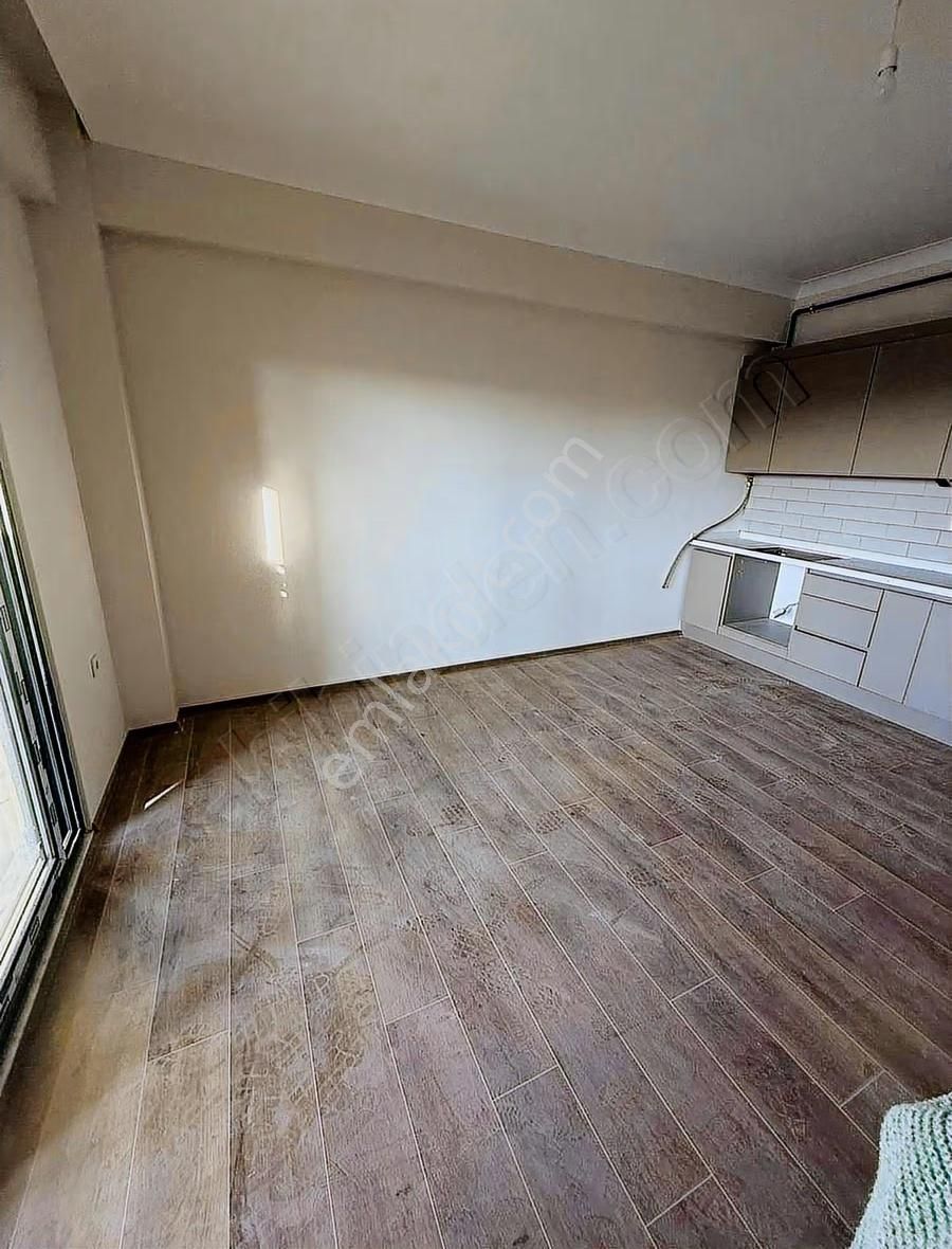 Çiftlikköy Bayraktepe De Kiralık 1+1