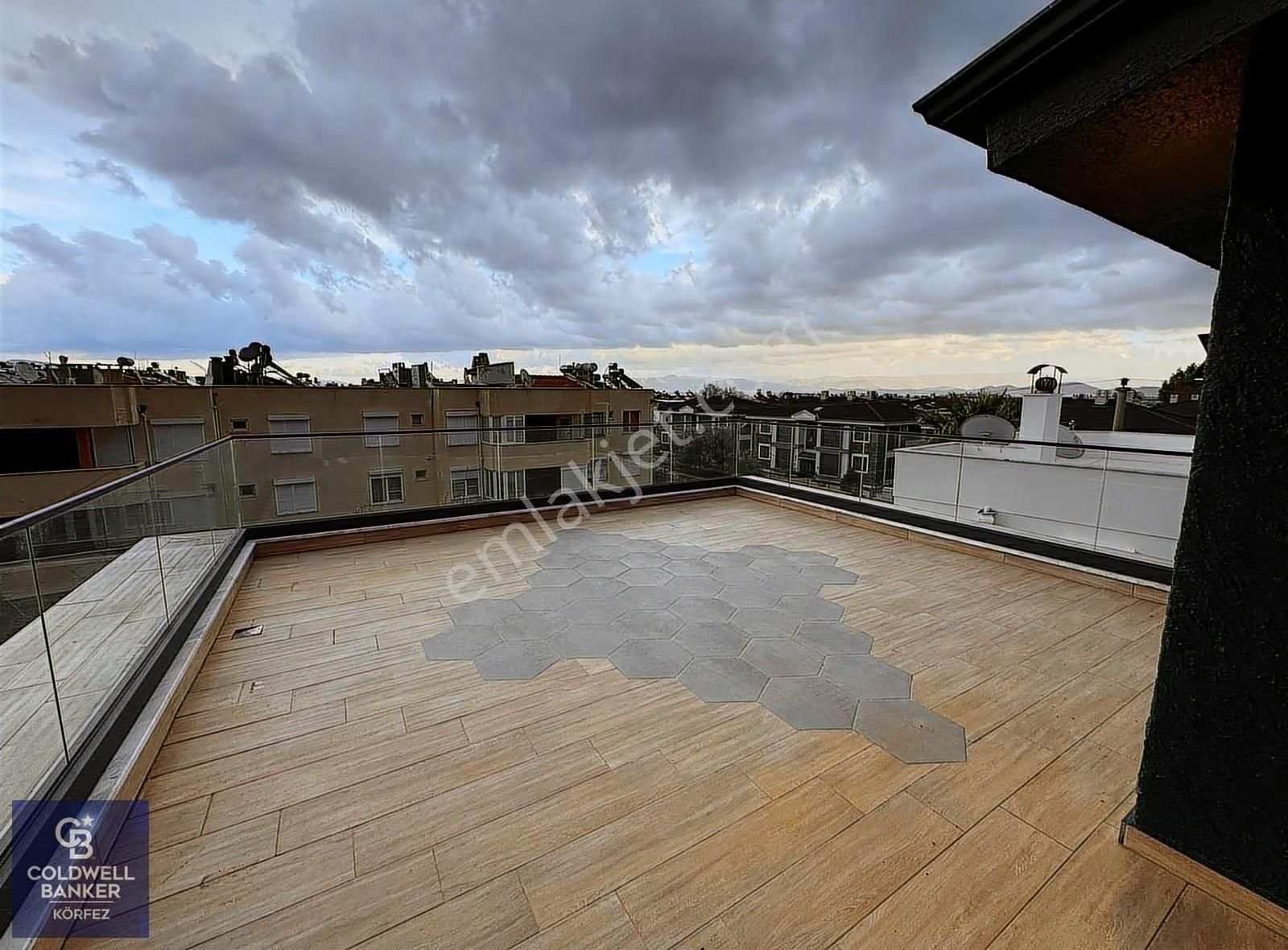 Güre Tahtakuşlarda Ultra Lüks Satılık 5+1 Villa - Görsel 2