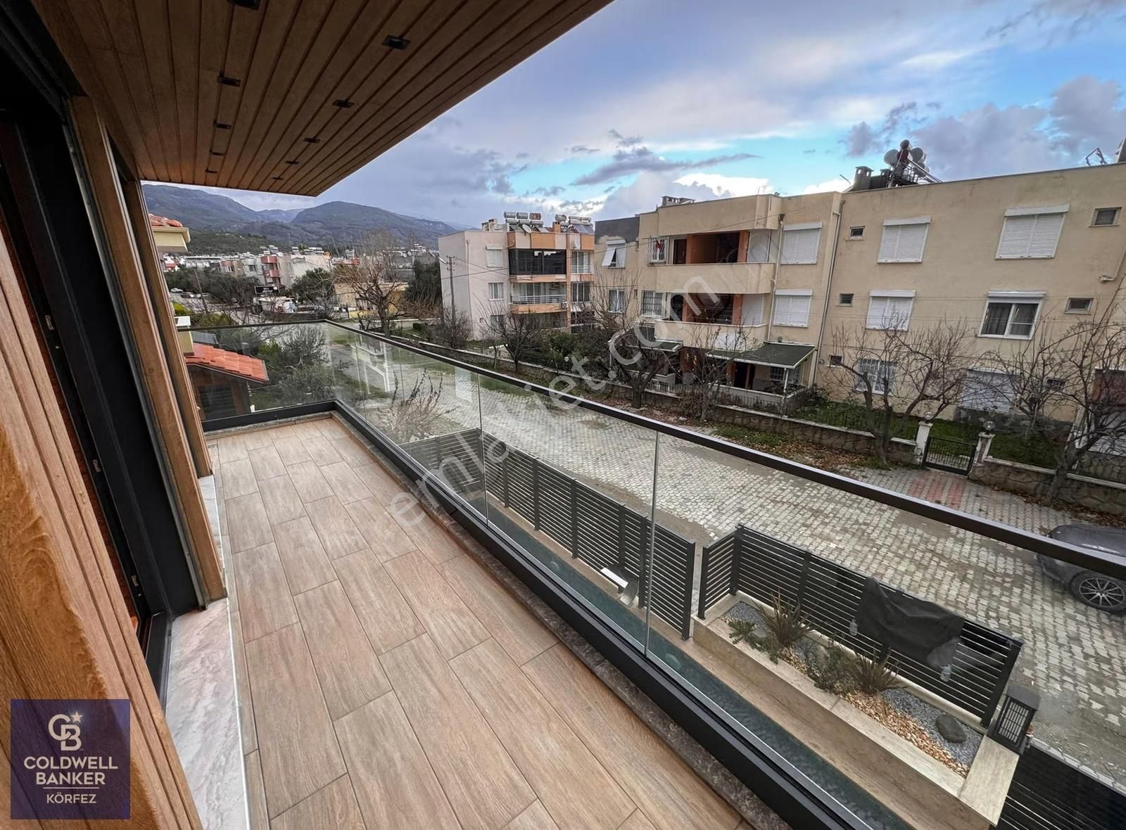 Güre Tahtakuşlarda Ultra Lüks Satılık 5+1 Villa - Görsel 17