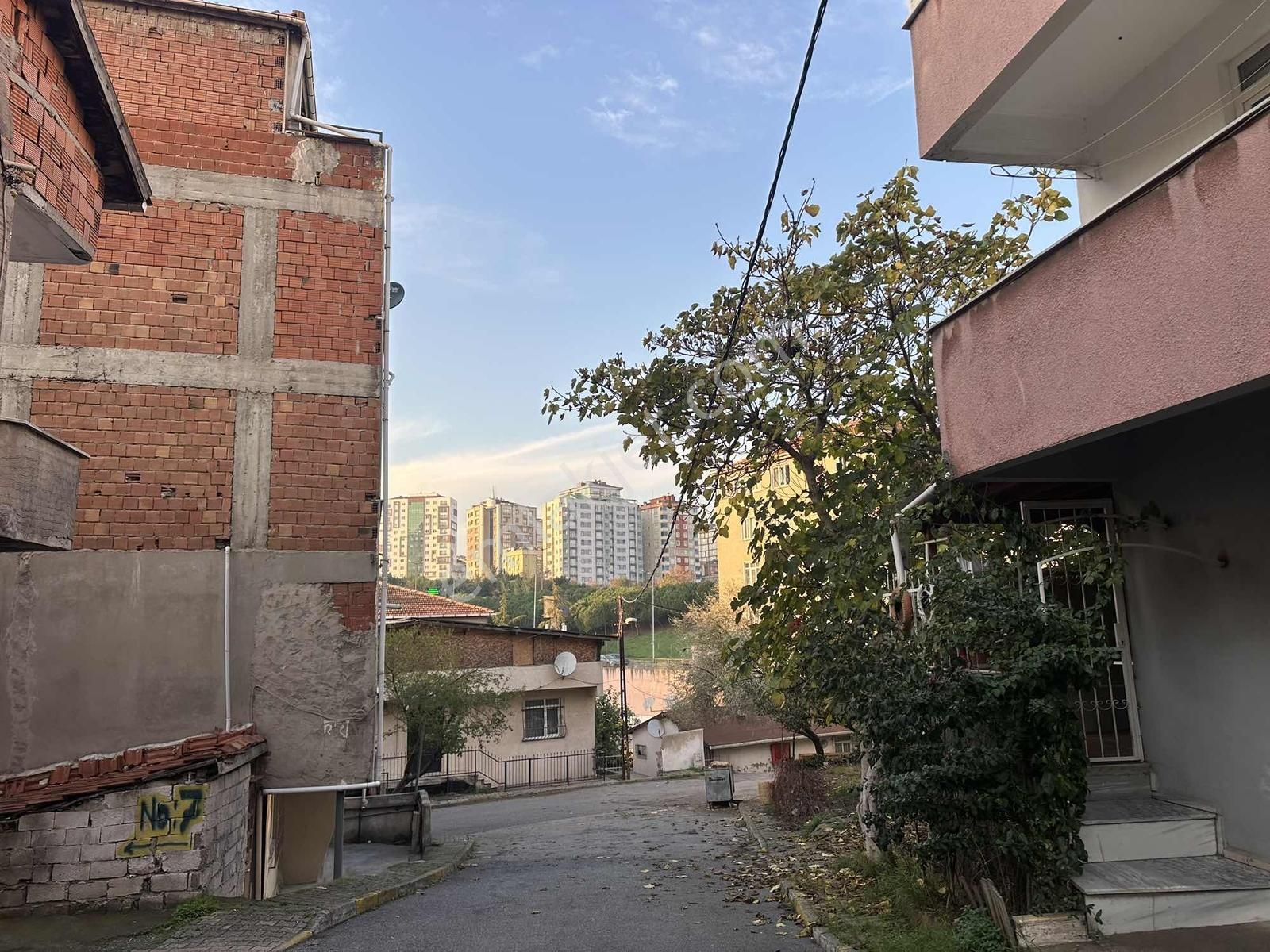 Ataşehir Aşık Veysel Mahallesinde Değerli Konumda Satılık Arsa - Görsel 20