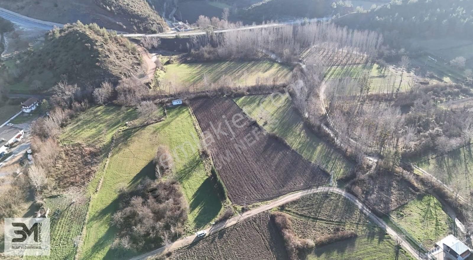 Sakarya Taraklı Ulucami 2955 M2 Elektrik Su Resmi Yol Bahçe - Görsel 19