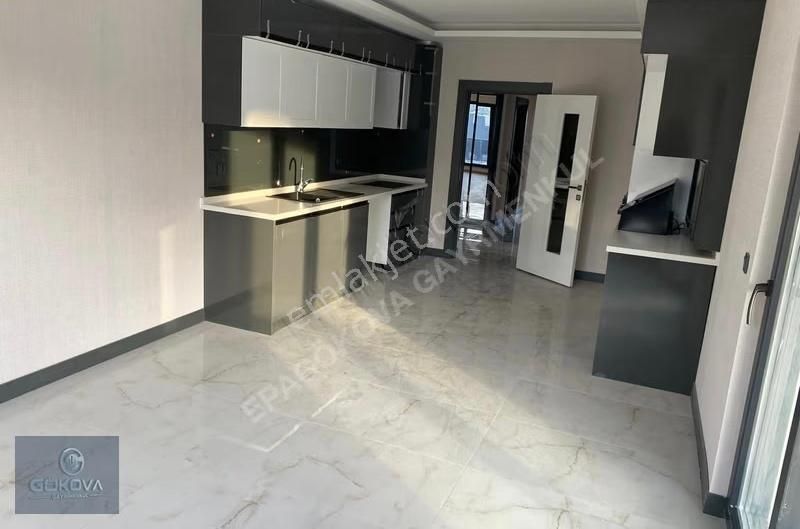 Bulvar Yakını 4+1 3.katta Fırsat Köşe Daire - Görsel 16