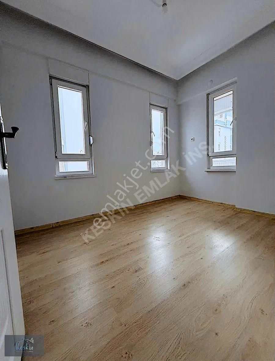 Konyaaltı Sahiline 400 M Altınkum'da 4+1 Katta Tek 180 M2 - Görsel 17