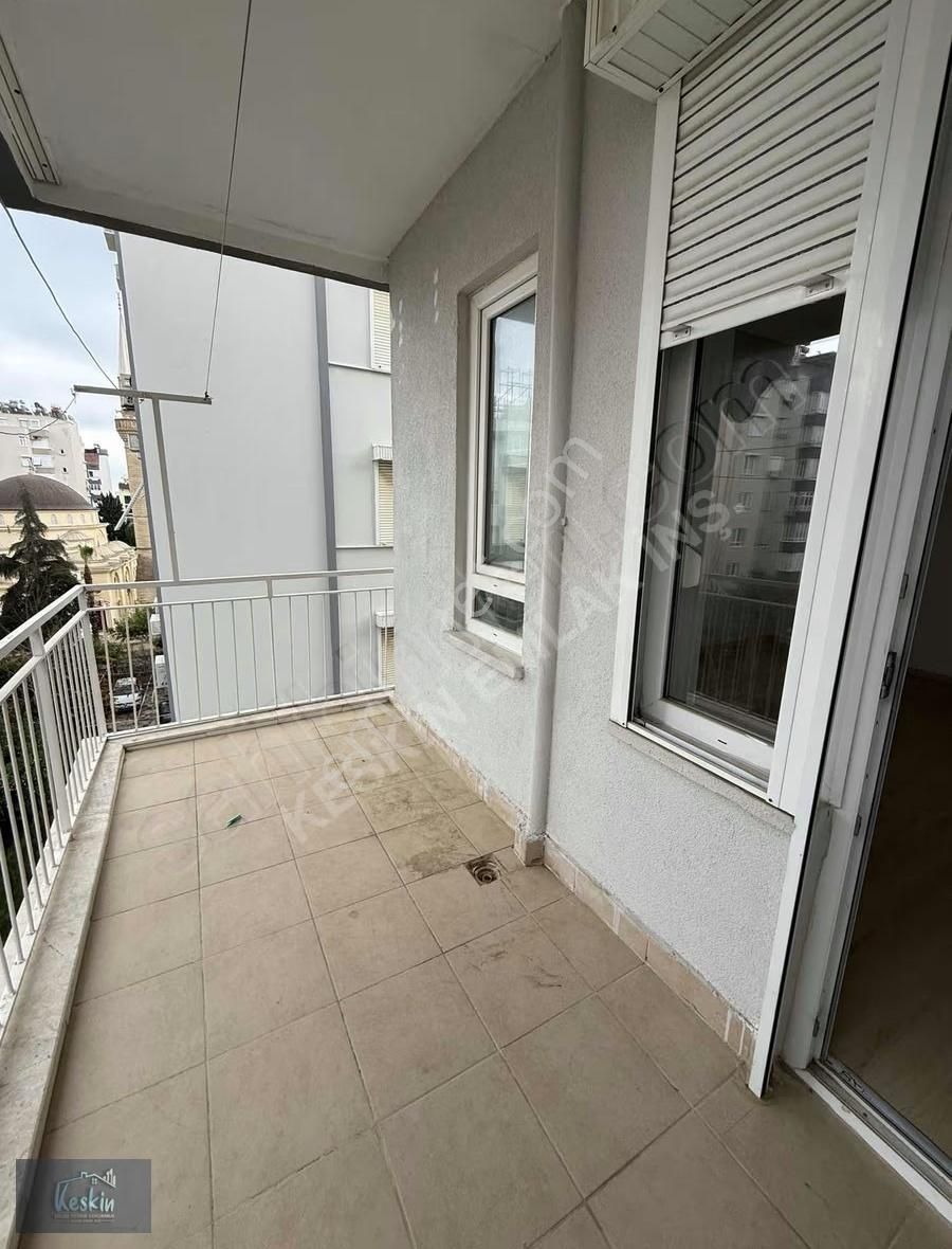 Konyaaltı Sahiline 400 M Altınkum'da 4+1 Katta Tek 180 M2 - Görsel 24