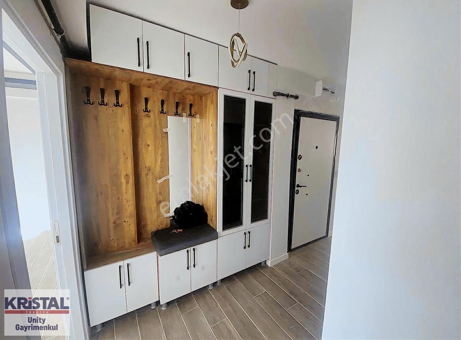 Çamlıca'da Ulaşım Güzergahlarına Çok Yakın, Sıfır, 3+1 Satılık - Görsel 12