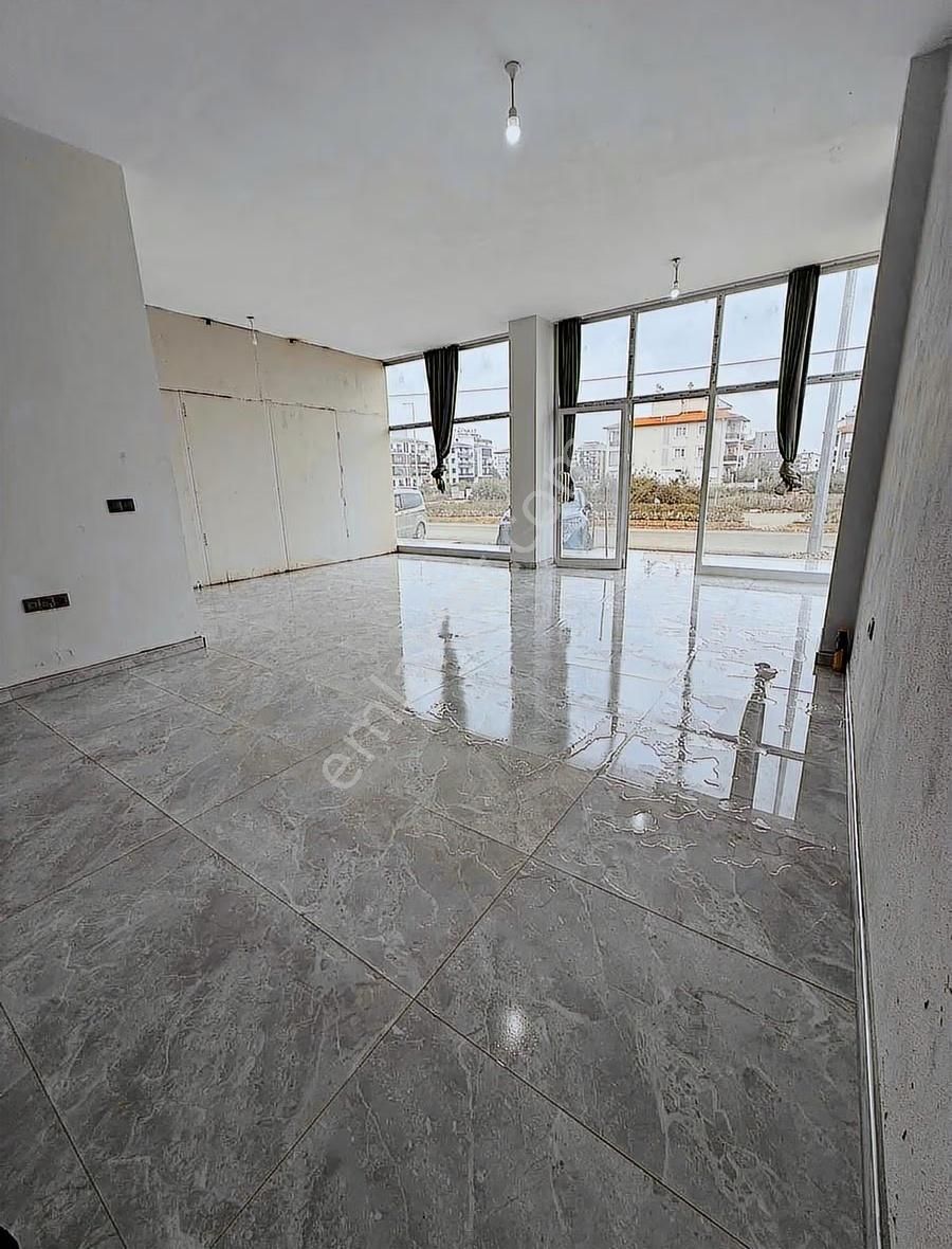 Termessos Hastanesi Yanı Cadde Üstü Kiralık Dükkan