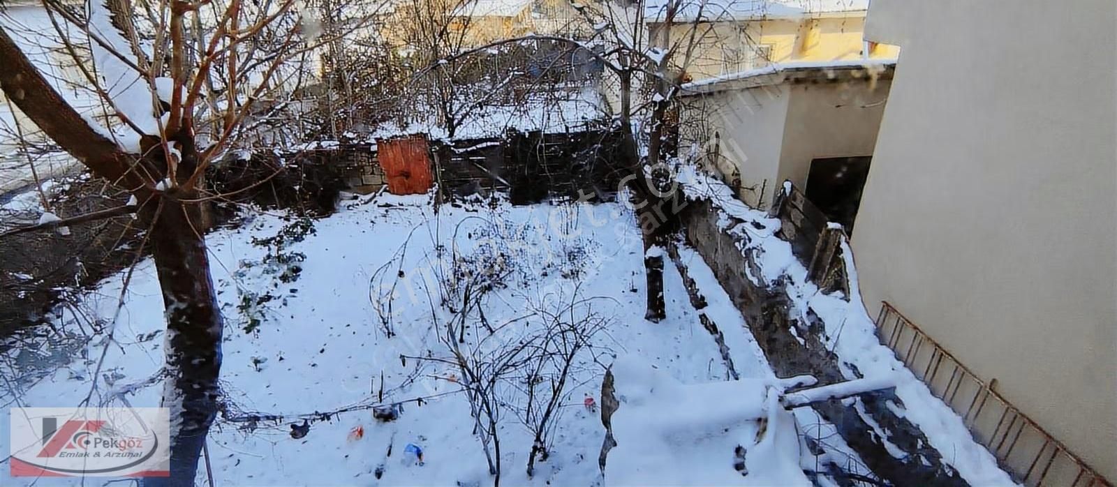 Betonarme Garajlı Bahçeli Müstakil Ev - Görsel 24