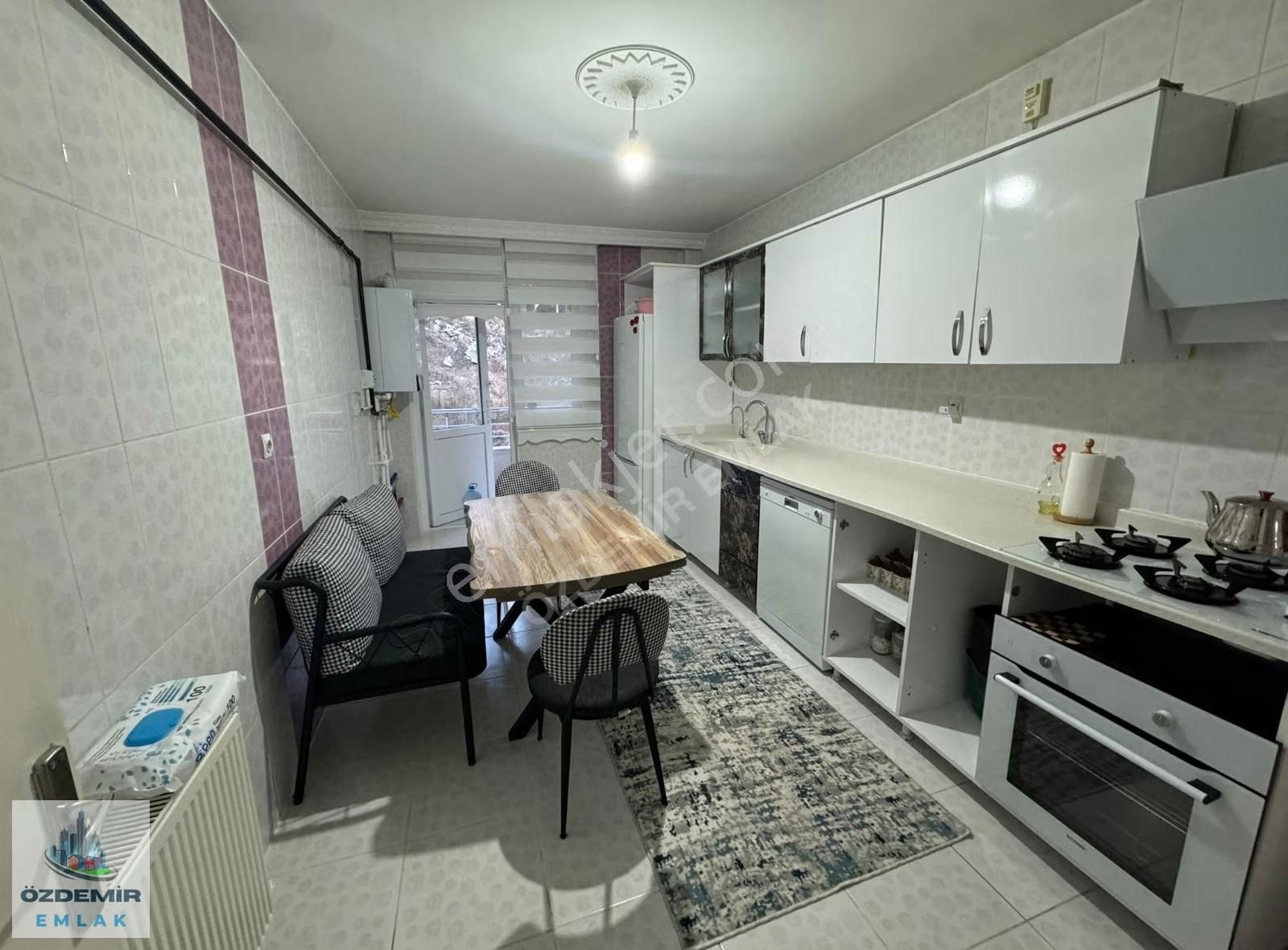 Özdemir Emlak'tan Güney Cephe Ara Katta Cadde Okul Dibinde 3+1!! - Görsel 35