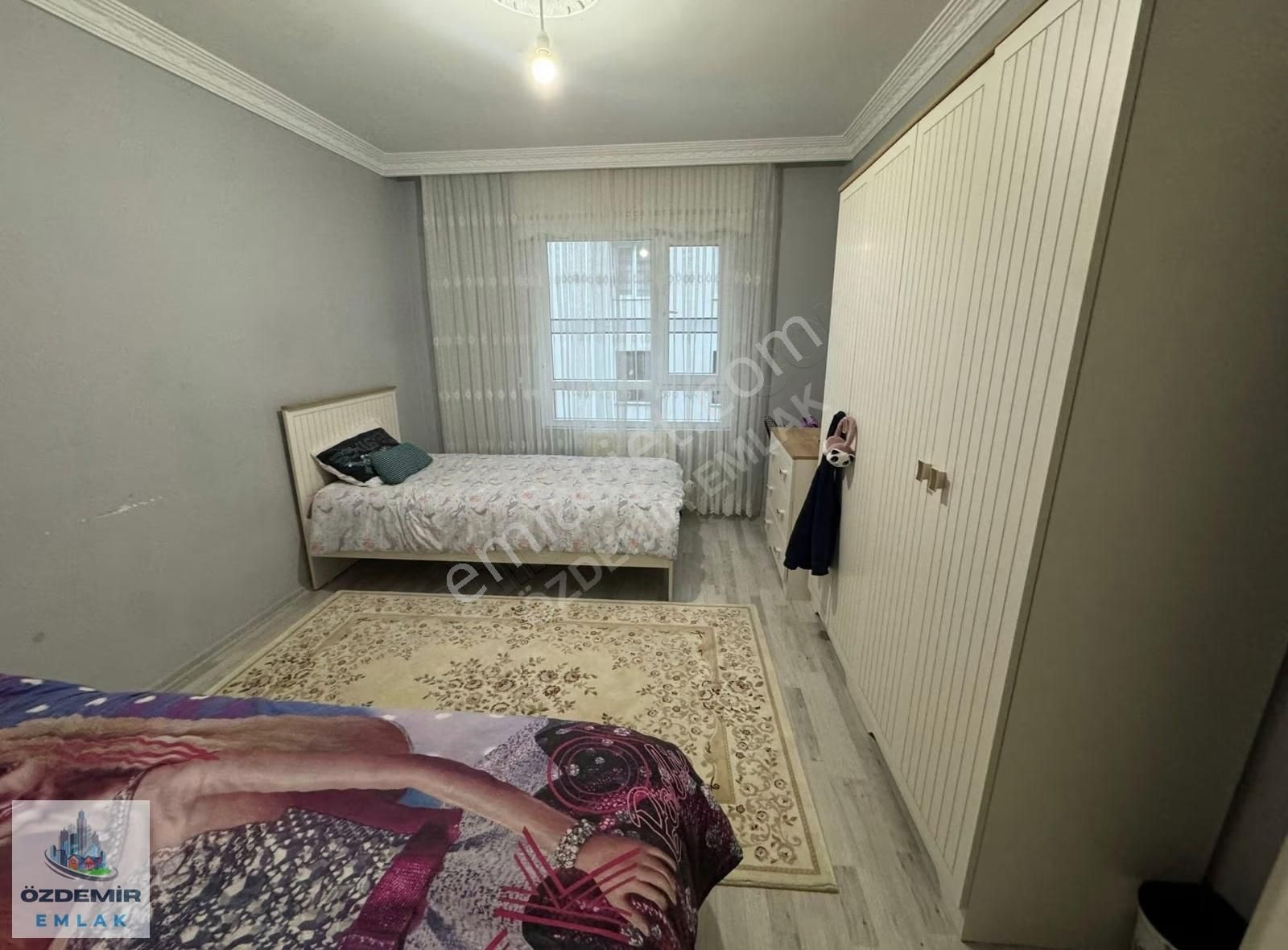 Özdemir Emlak'tan Güney Cephe Ara Katta Cadde Okul Dibinde 3+1!! - Görsel 15