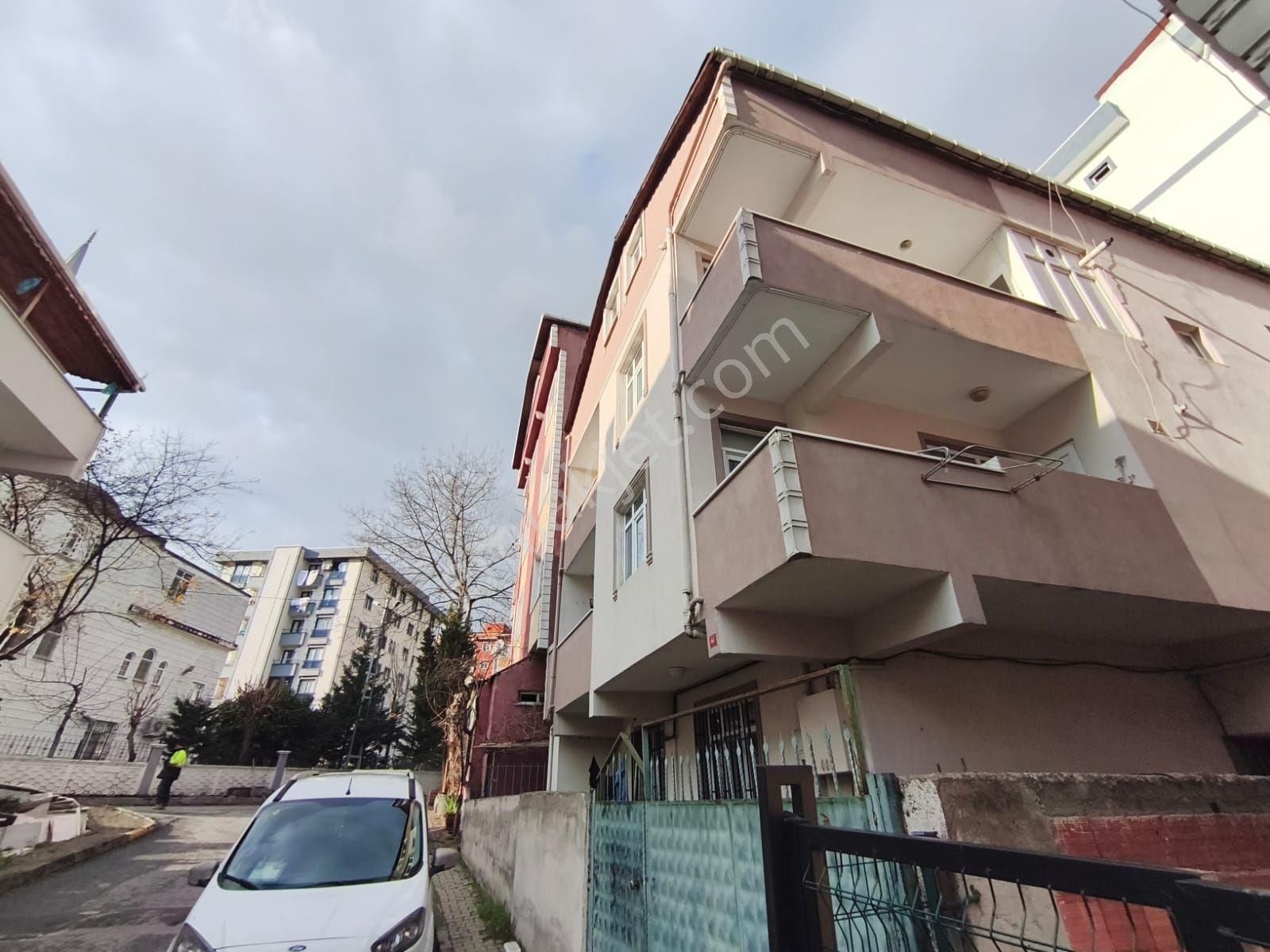 Koru Emlak'tan 168m2 Arsa Paylı 3 Katlı Fırsat Komple Bina - Görsel 2