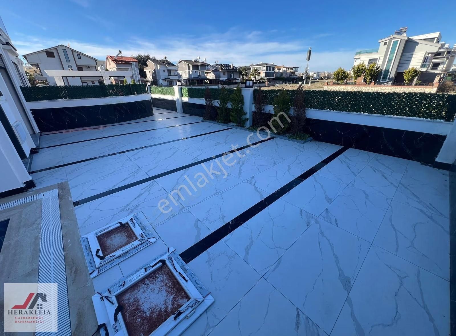 Denize Yakın Yaz-kış Yaşam&yatırım Müstakil Havuzlu Villa - Görsel 4