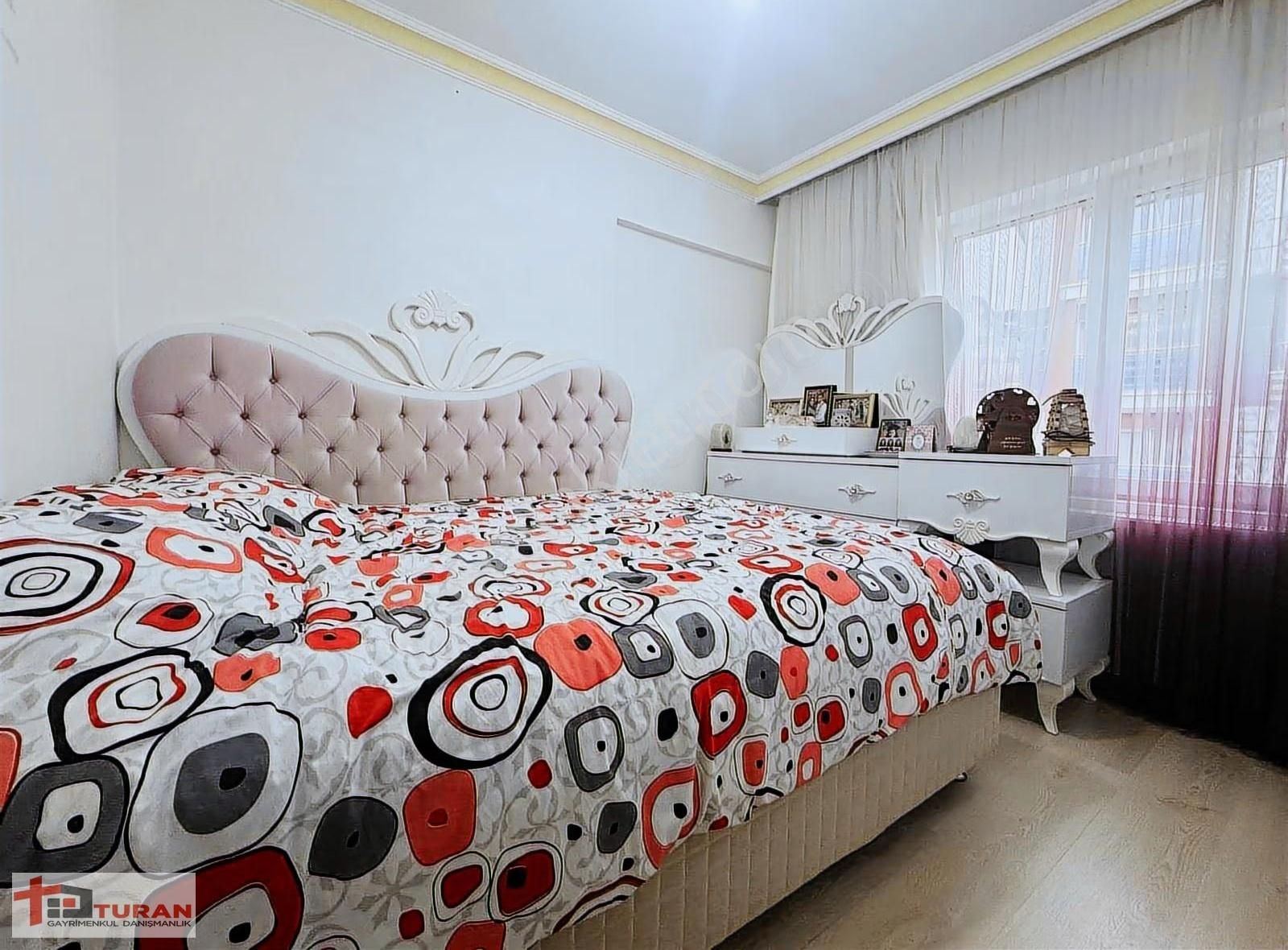 Yükseltepe Şengülüm Market Yakını Park Cephe Arakat Ful Yapı 3+1 - Görsel 3