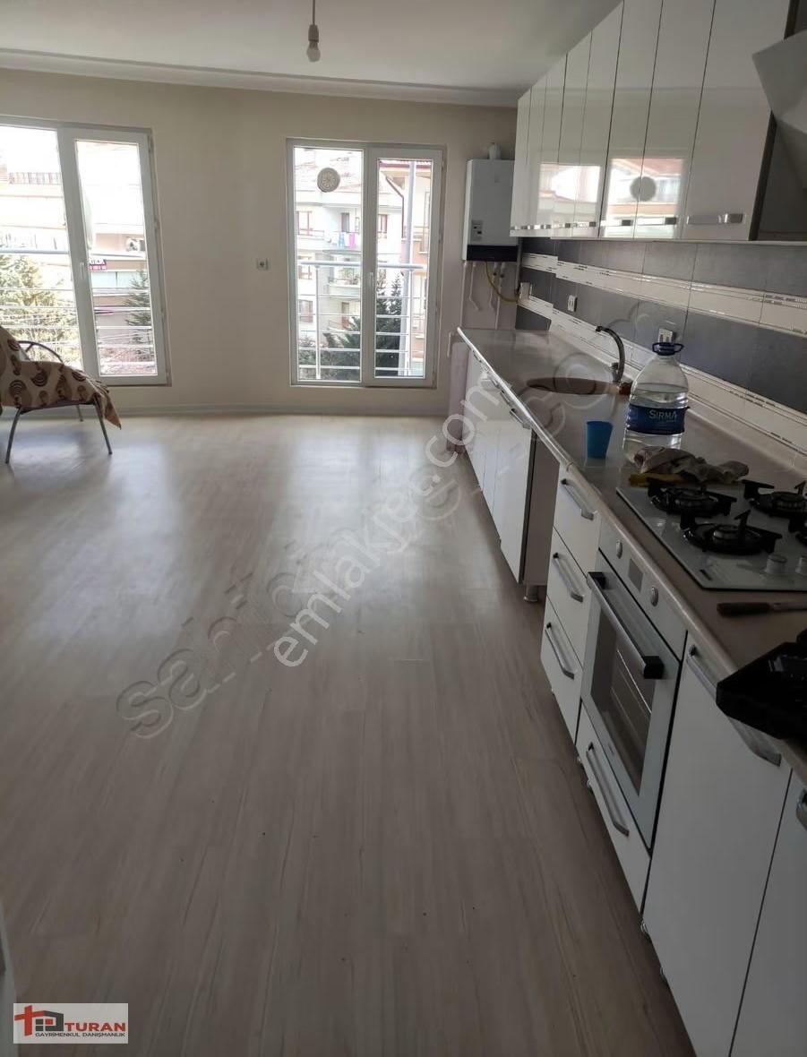 Cadde Üzeri Emsal Değeri Yüksek 4+1 Yapılı Geniş Daire*** - Görsel 4