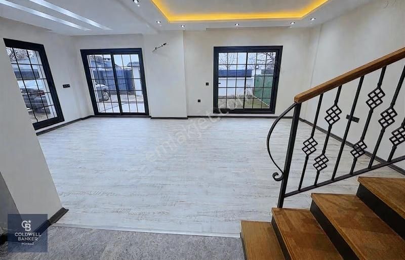 Menderes Coldwell Banker Poyraz'dan Geniş Bahçeli 5+1 Triplex - Görsel 19