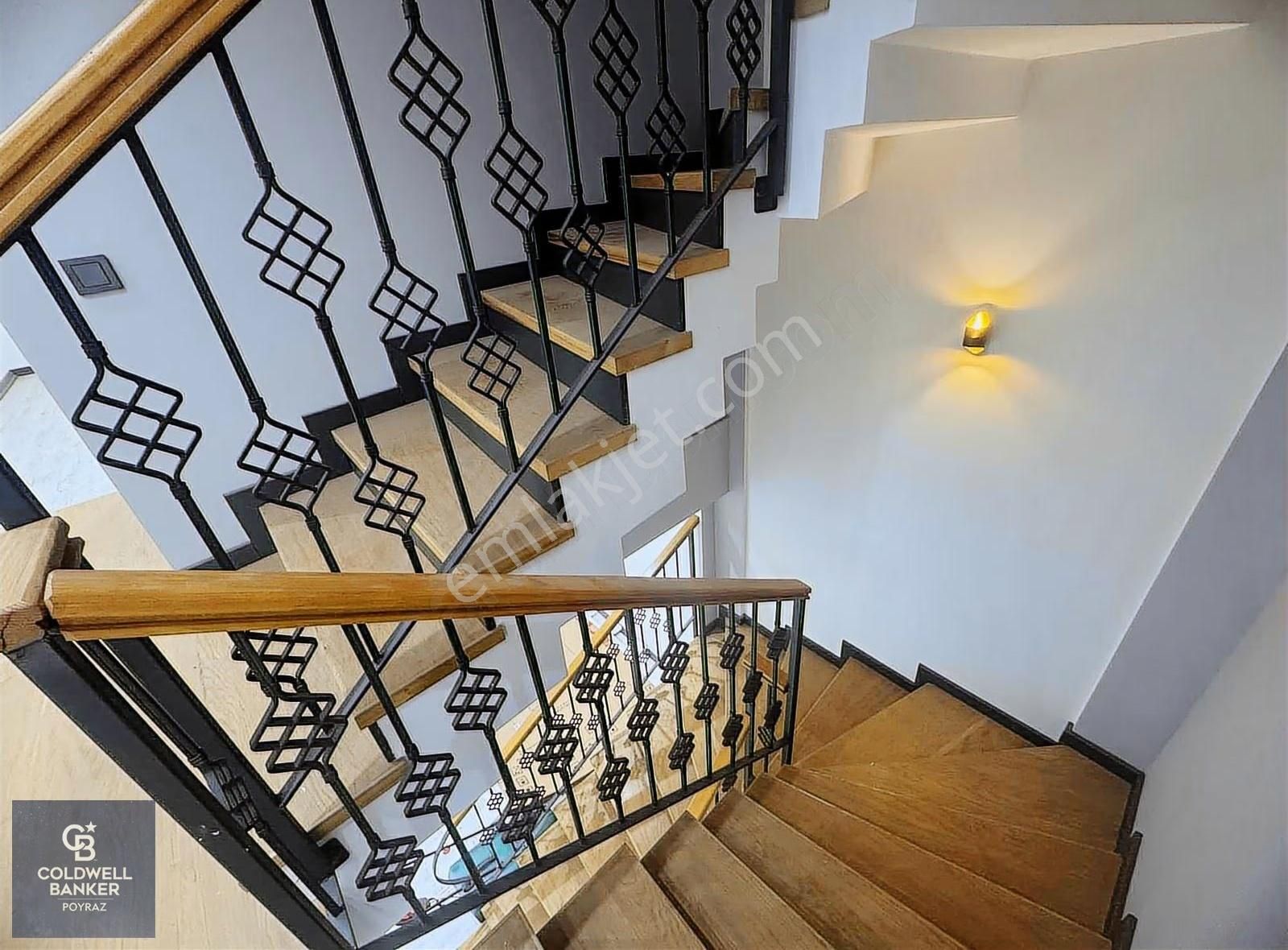 Menderes Coldwell Banker Poyraz'dan Geniş Bahçeli 5+1 Triplex - Görsel 34