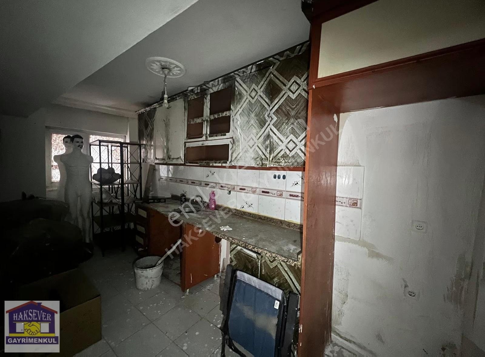 Haksever'den Z.hanım'da Kiralık Dükkan - Görsel 7