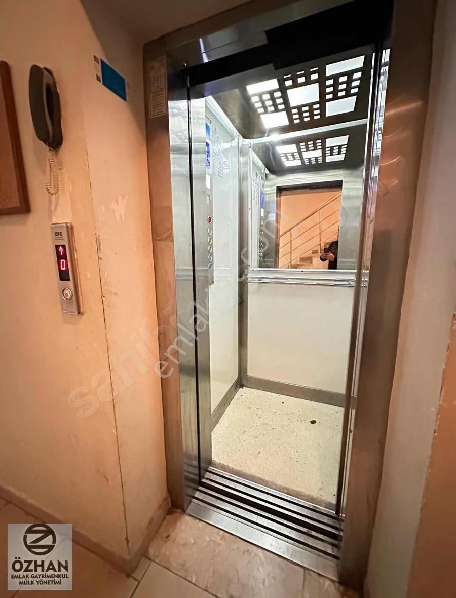 Özhan Emlaktan Arakat 2+1 Full Eşyalı Yeni Boyalı Kiralık Daire - Görsel 8