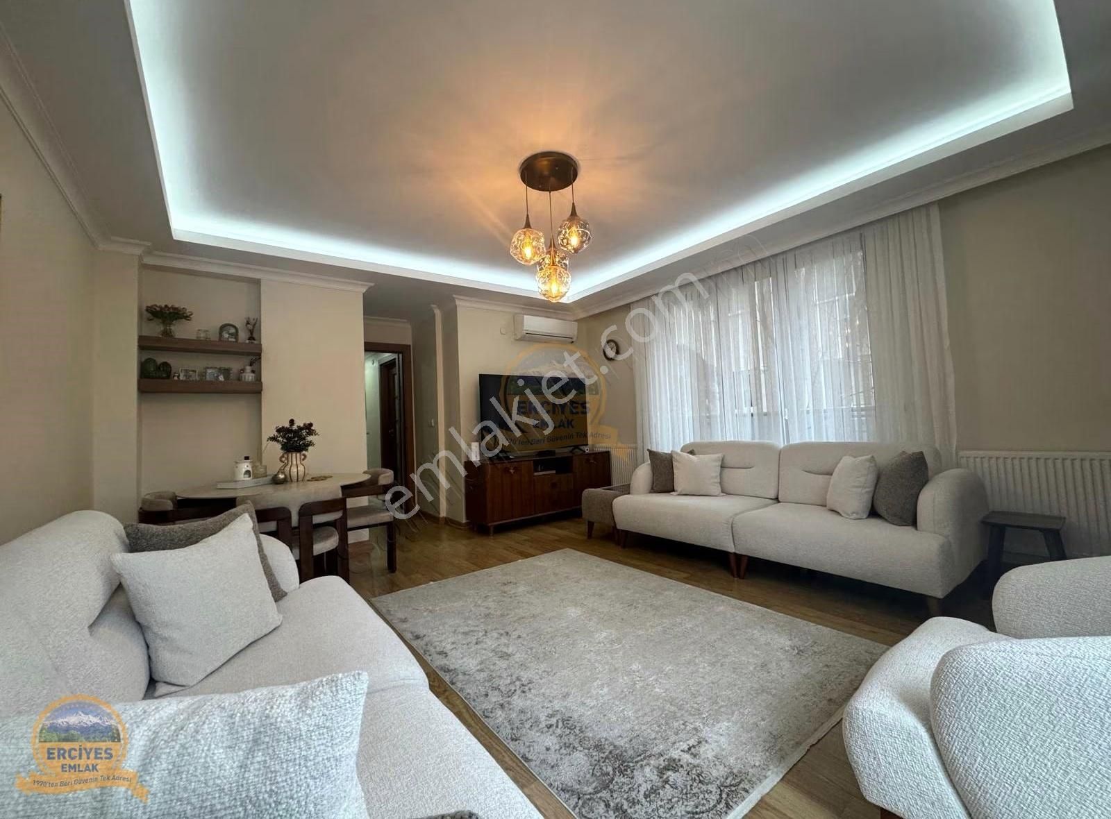 Erciyes'den Kozyatağı'nda Kombili 2+1 Balkonlu 5 Yaşında Binada - Görsel 12