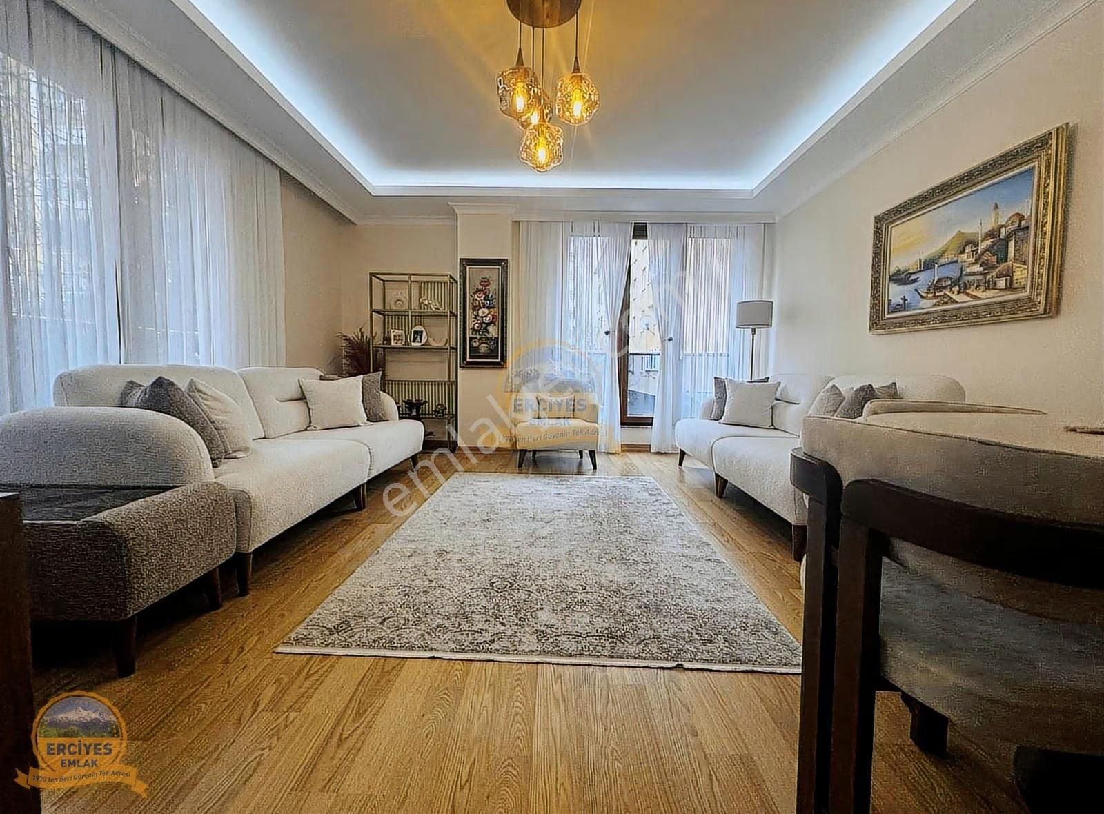 Erciyes'den Kozyatağı'nda Kombili 2+1 Balkonlu 5 Yaşında Binada - Görsel 33