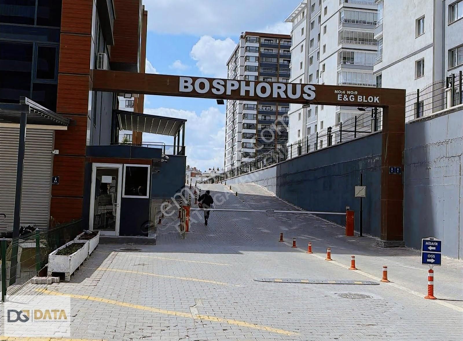 Bosphorus Sitesinde İskanlı Butik Tip 3+1 Satılık Daire - Görsel 12