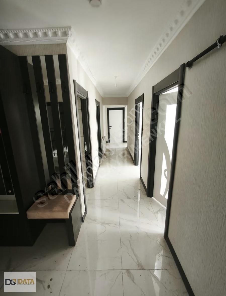 Data'dan Mustafa Kemal Mahallesinde 3+1 Lüks Yapılı Daire