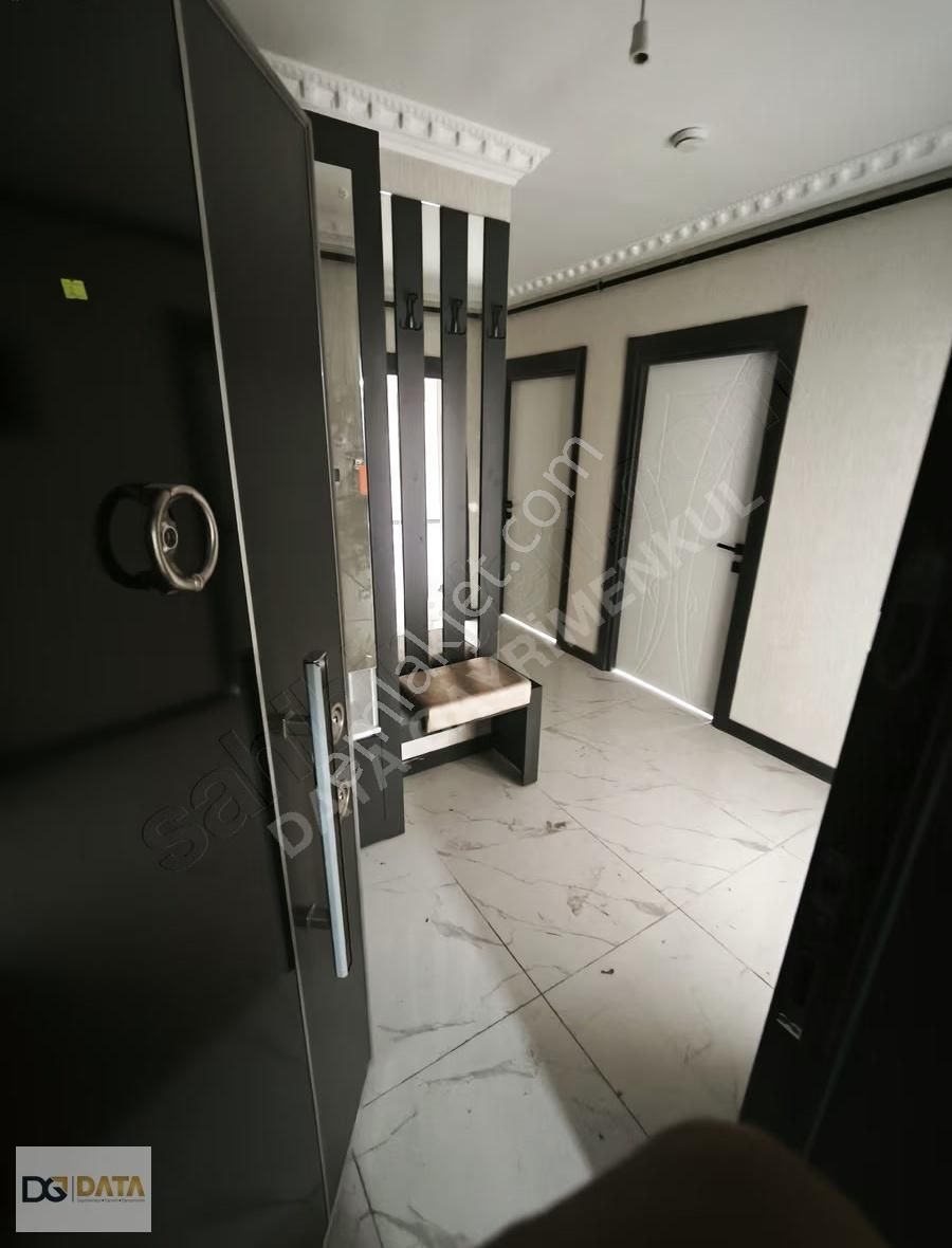 Data'dan Mustafa Kemal Mahallesinde 4+1 Lüks Yapılı Daire