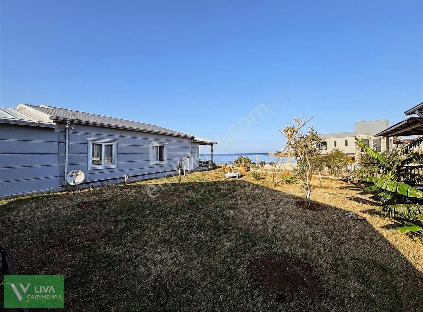 Kiralık Müstakil Çelik Ev 3+1 Denize Sıfır