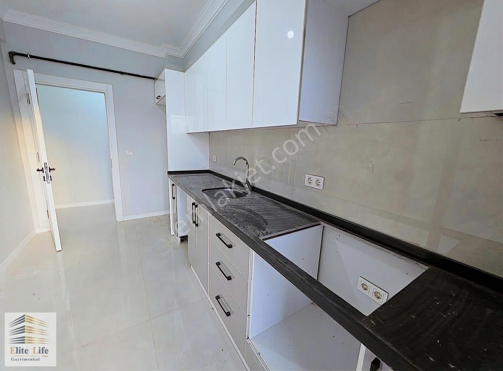 Kapalı Otopark Şarz İstasyonlu Site | Sıfır | 5+2 Dublex Daire - Görsel 2