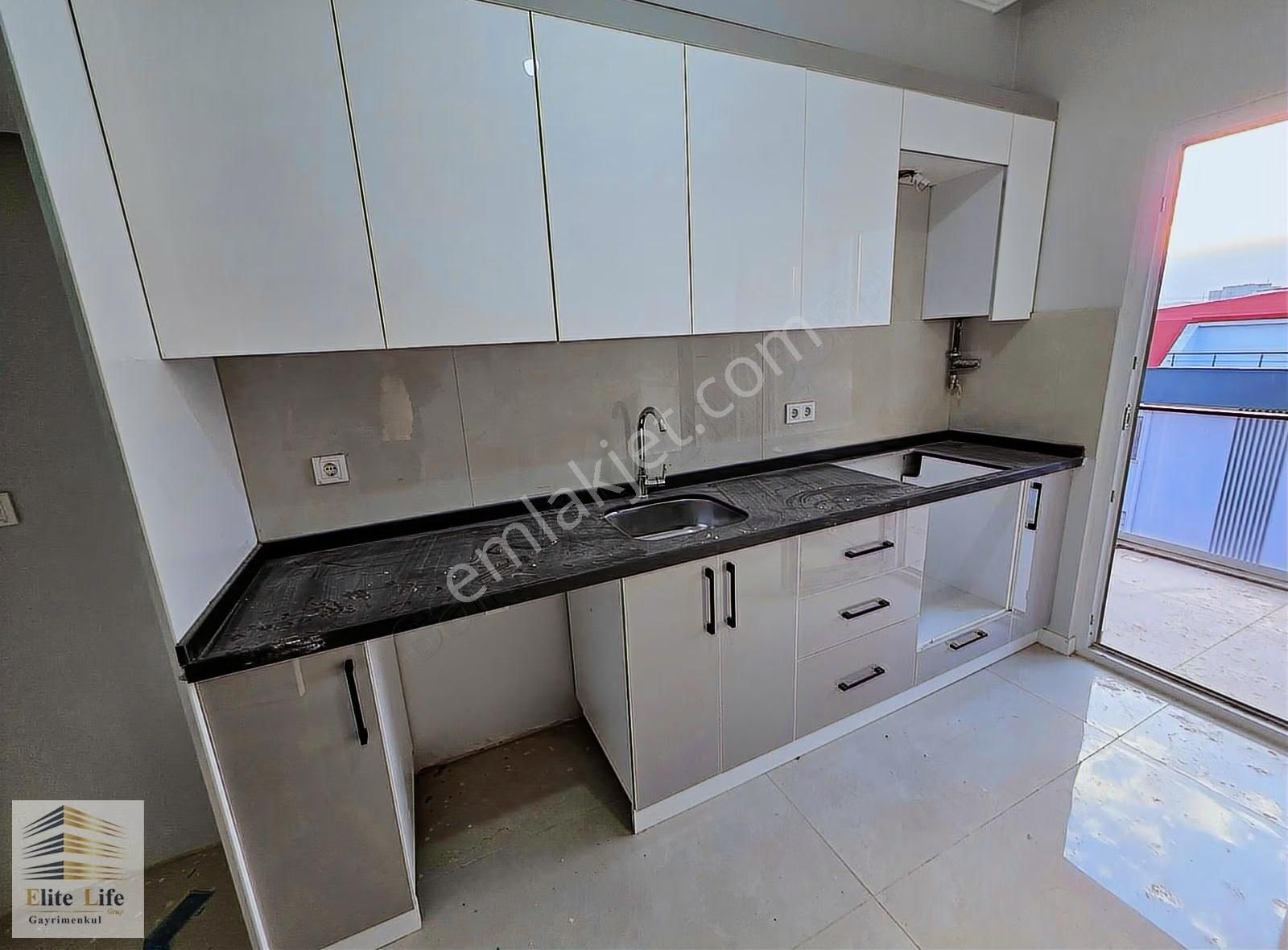 Kapalı Otopark Şarz İstasyonlu Site | Sıfır | 5+2 Dublex Daire - Görsel 14