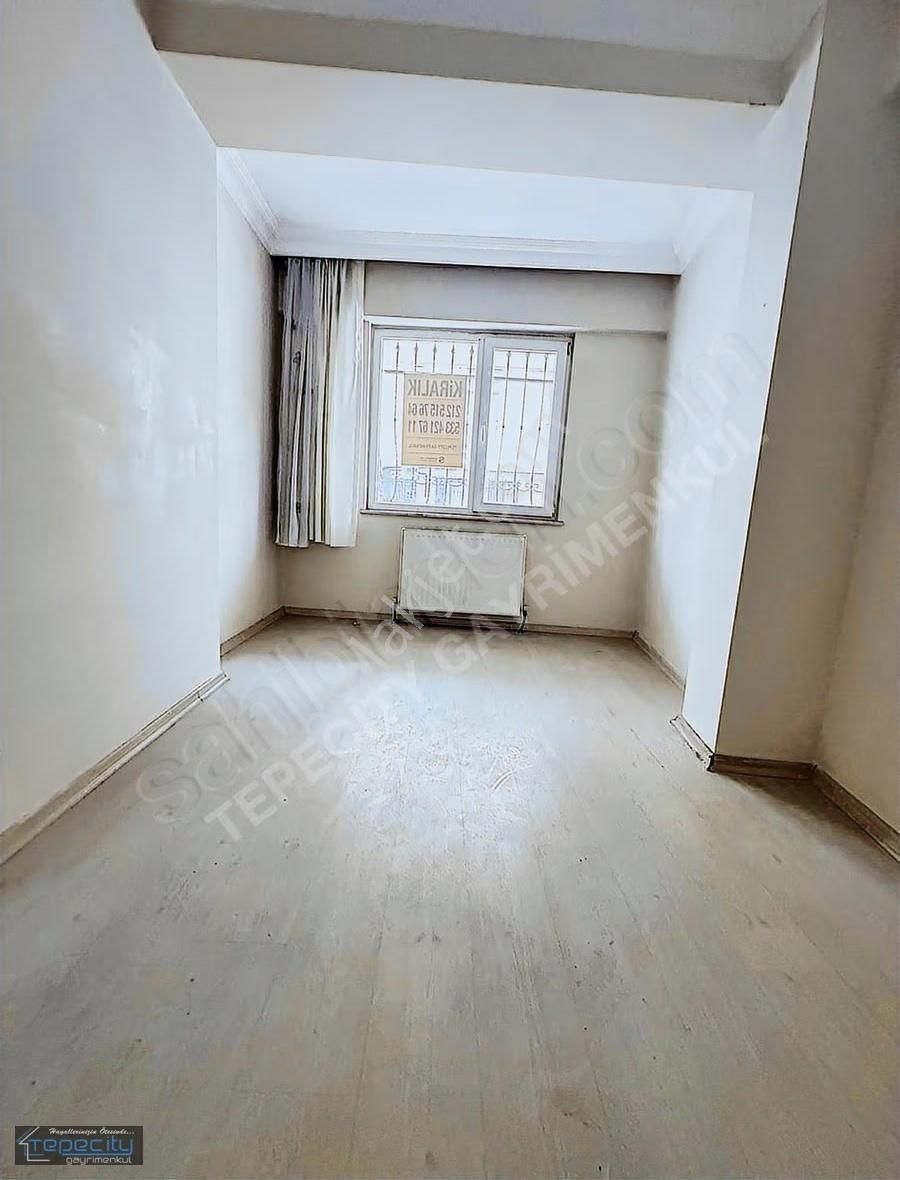 Yenibosna Merkez Mah Ali Sokak Kiralık 1+1 Daire - Görsel 22