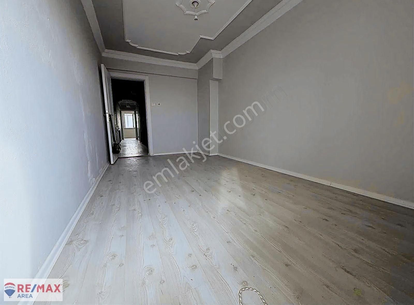 Remax Area Dan Karacabey Emir Sultanda 2+1 Kiralık Daire - Görsel 18
