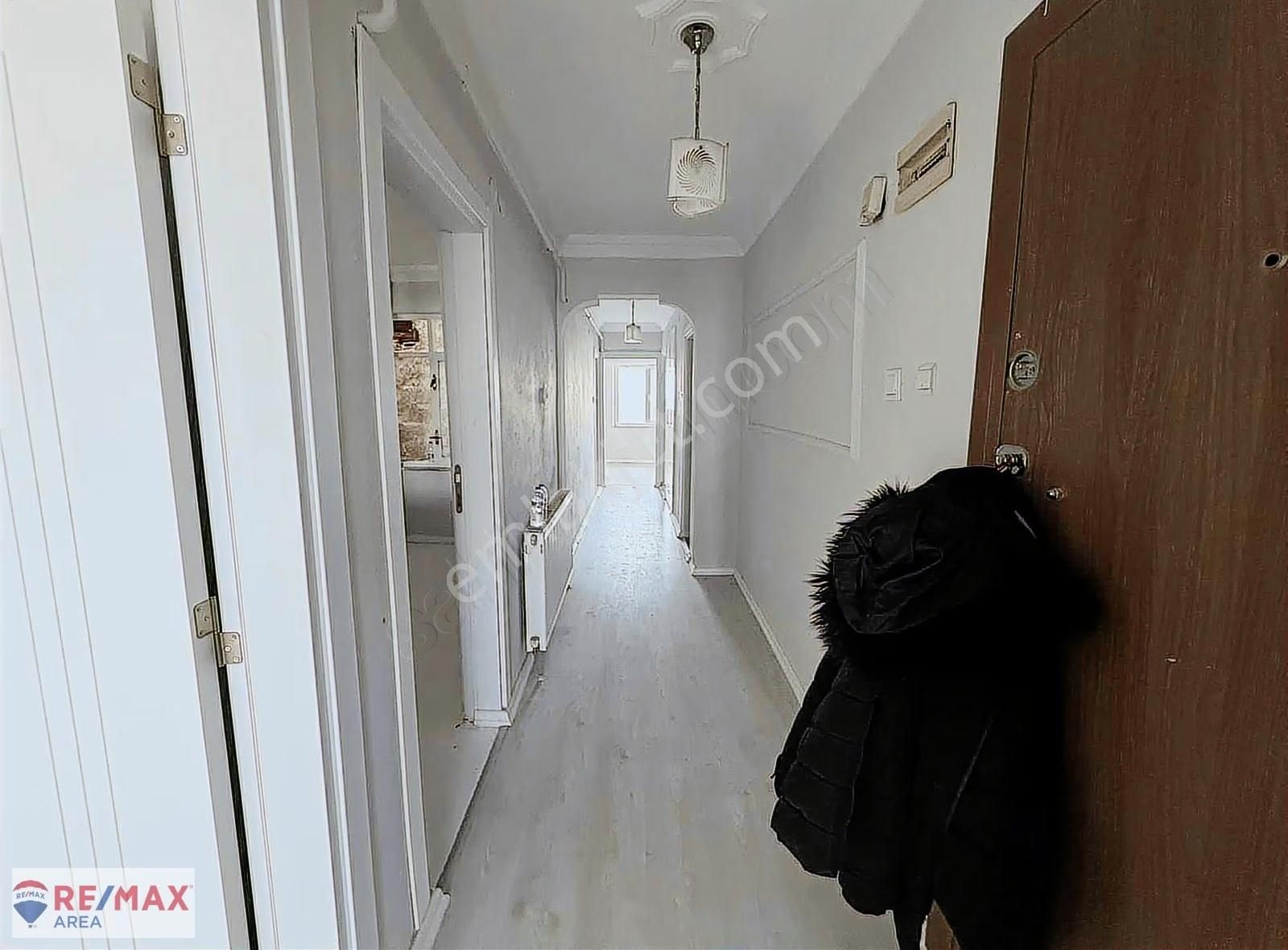 Remax Area Dan Karacabey Emir Sultanda 2+1 Kiralık Daire - Görsel 16