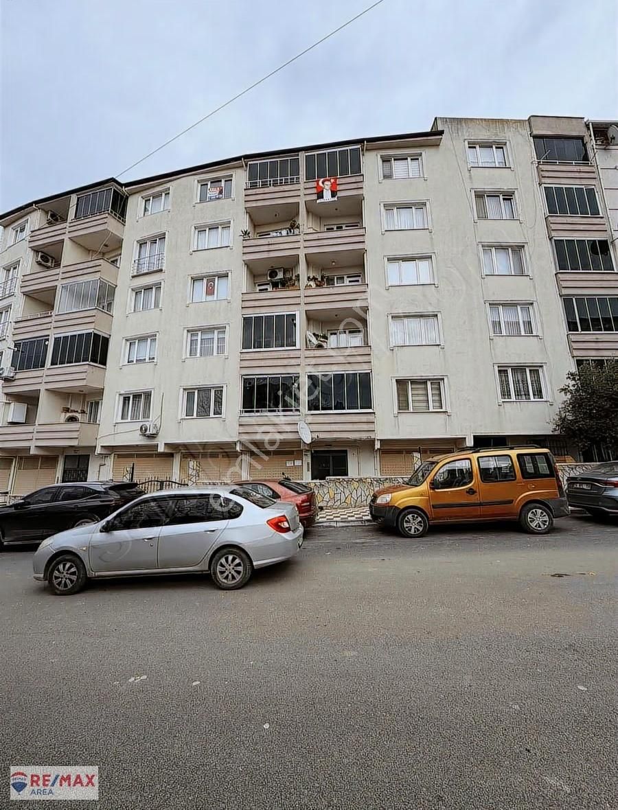 Remax Area Dan Karacabey Emir Sultanda 2+1 Kiralık Daire - Görsel 34