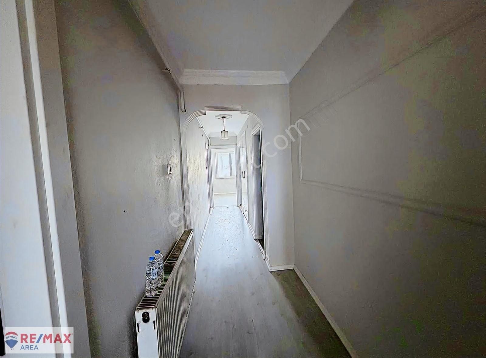 Remax Area Dan Karacabey Emir Sultanda 2+1 Kiralık Daire - Görsel 25