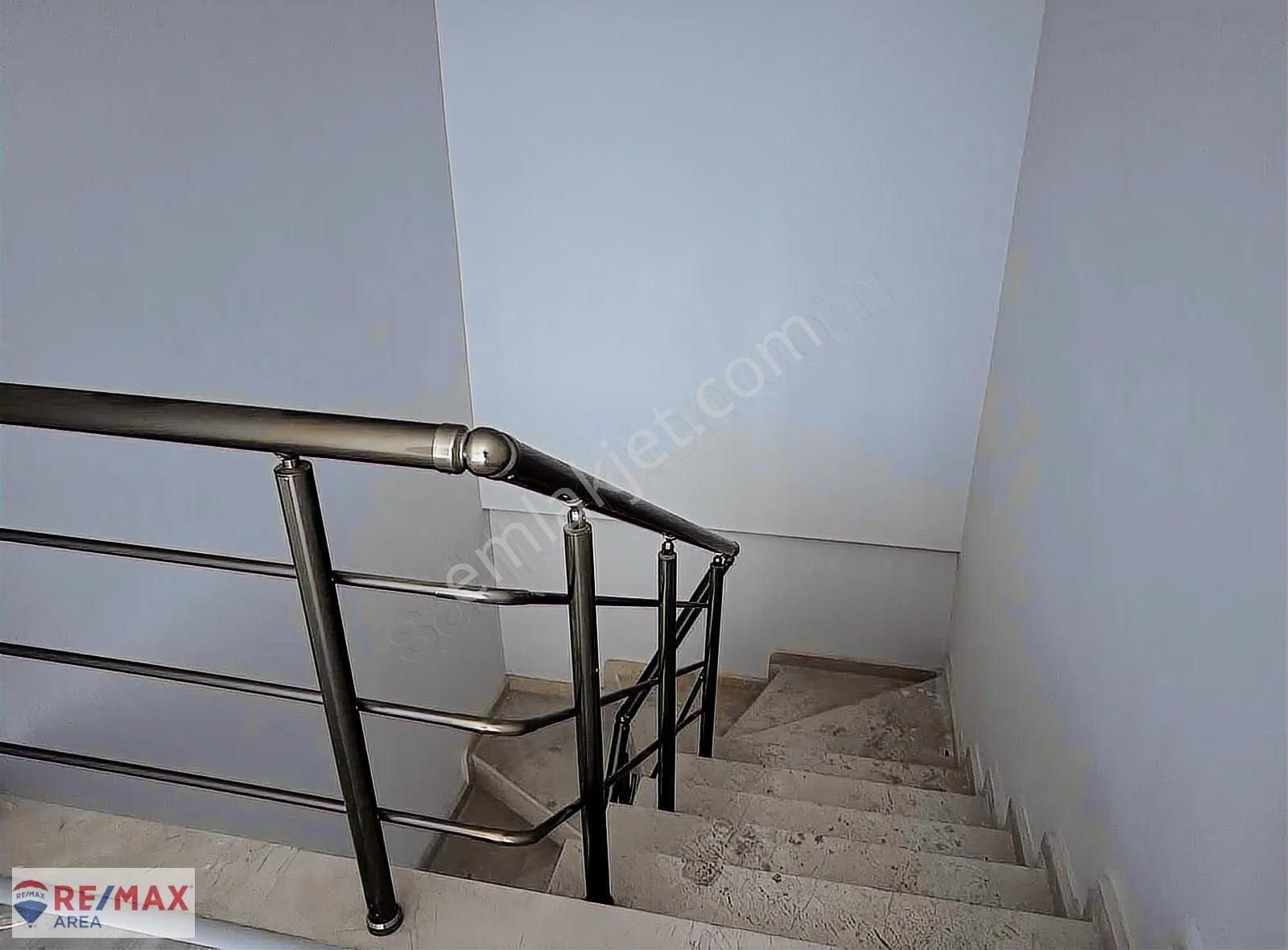 Remax Area Dan Teleferik Dağ Manzaralı Kiralık 4+1 Dubleks Daire - Görsel 23