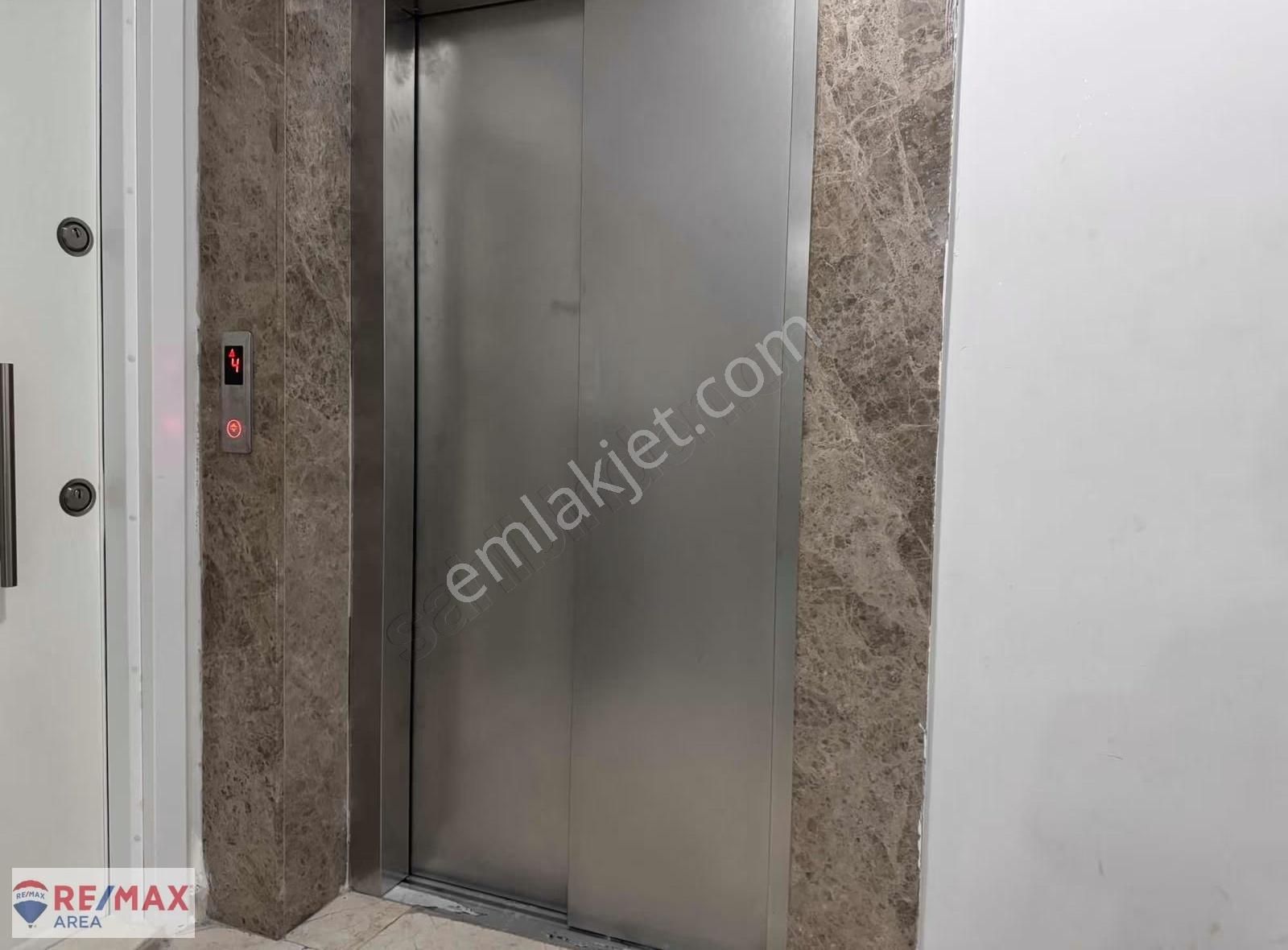 Remax Area Dan Teleferik Dağ Manzaralı Kiralık 4+1 Dubleks Daire - Görsel 32