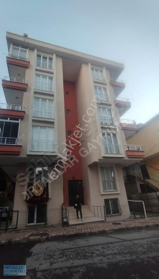 Çekmeköy Aydınlar Mahallesinde 2+1 Asansörlü Daire - Görsel 9