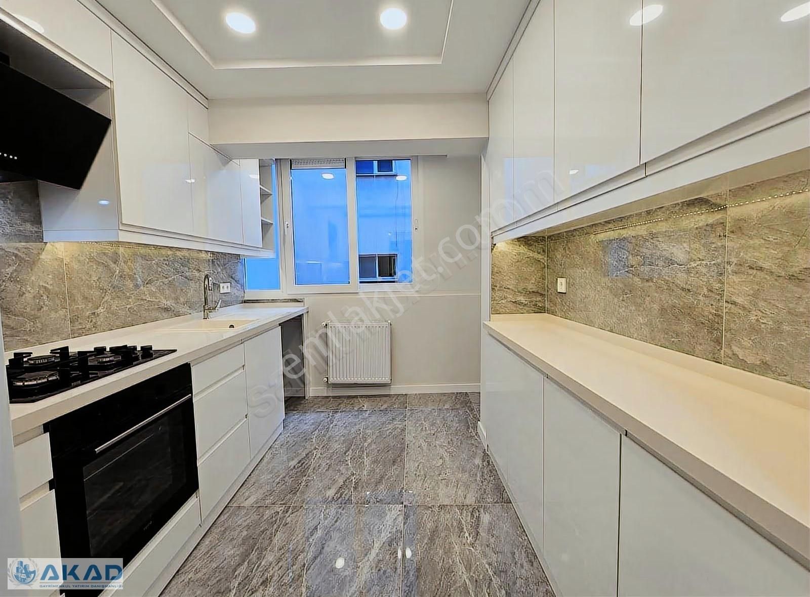 Hatay Metro Dibinde 3+1 Ara-kat Çift Cephe Ultra Luks Tadilatlı - Görsel 4