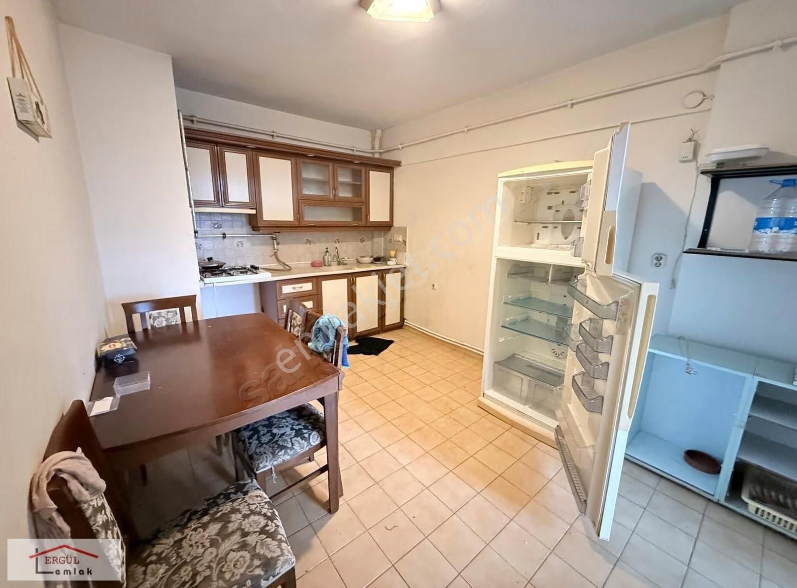 Erenlar Dilmen Mahallede Süper Konumda Satılık 3+1 - Görsel 5