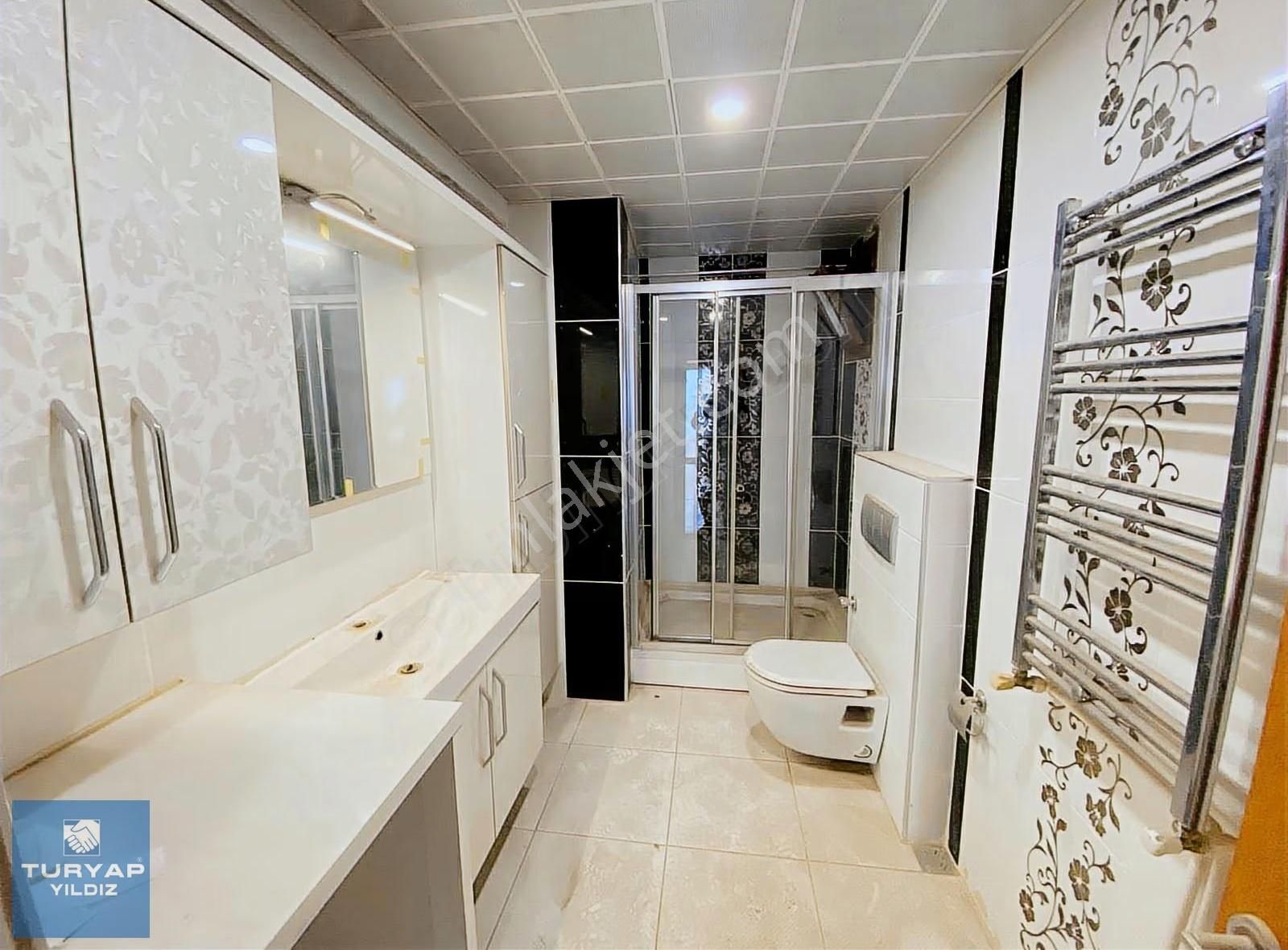 Buca Yenigün Mah Kolej Karşısı Ara Kat Köşe Çift Banyo Asansörlü - Görsel 24