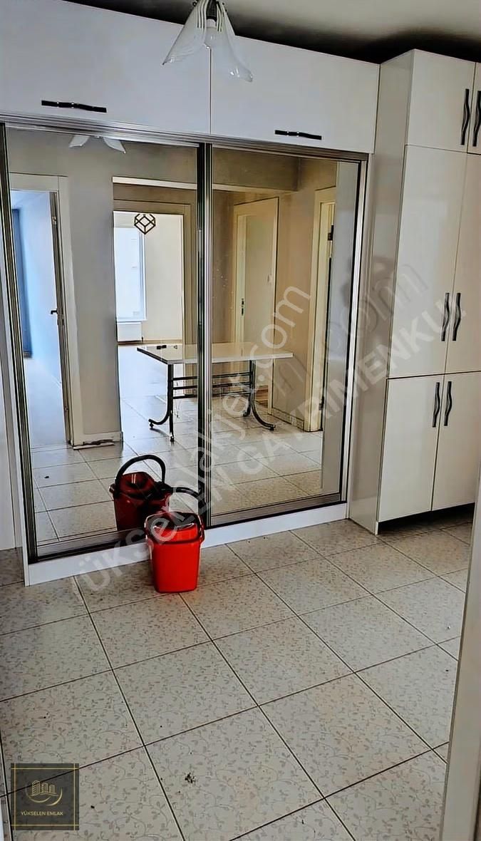 Yıldıztepe Caddeye Yakın 3+1 Ara Kat - Görsel 24