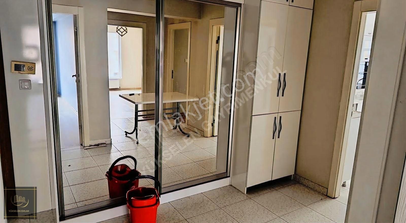 Yıldıztepe Caddeye Yakın 3+1 Ara Kat - Görsel 11