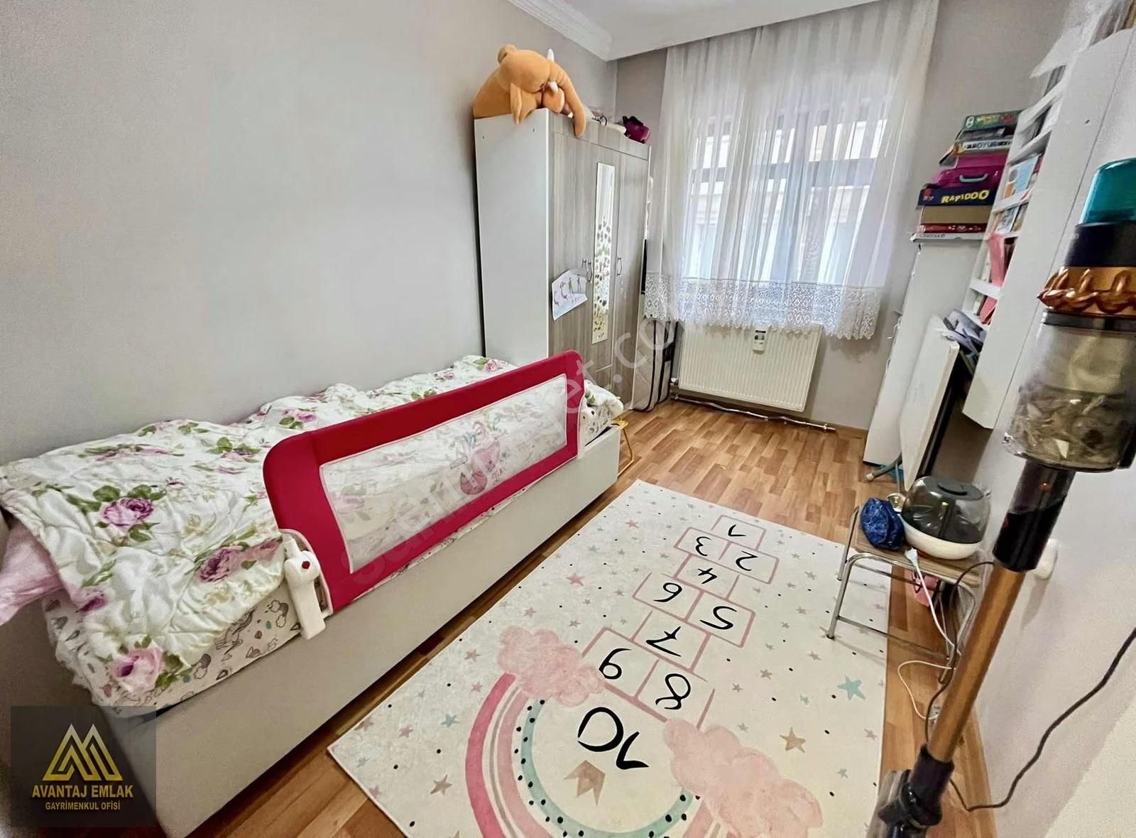 Avantaj'dan Küçük Kayaş'ta Okul,pazar Dibi Ara Kat 3+1 Daire - Görsel 2