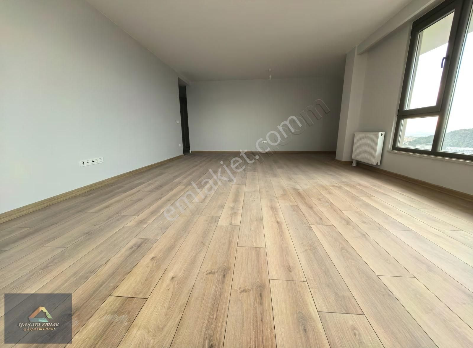 Siltaş Panorama Sitesi 5+1 Kiralık Deniz Manzaralı Lüks Teraslı - Görsel 16