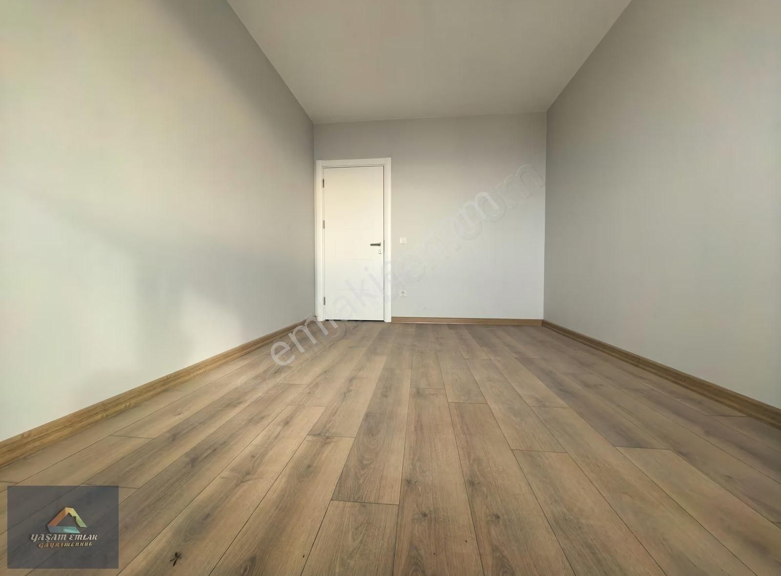 Siltaş Panorama Sitesi 5+1 Kiralık Deniz Manzaralı Lüks Teraslı - Görsel 18