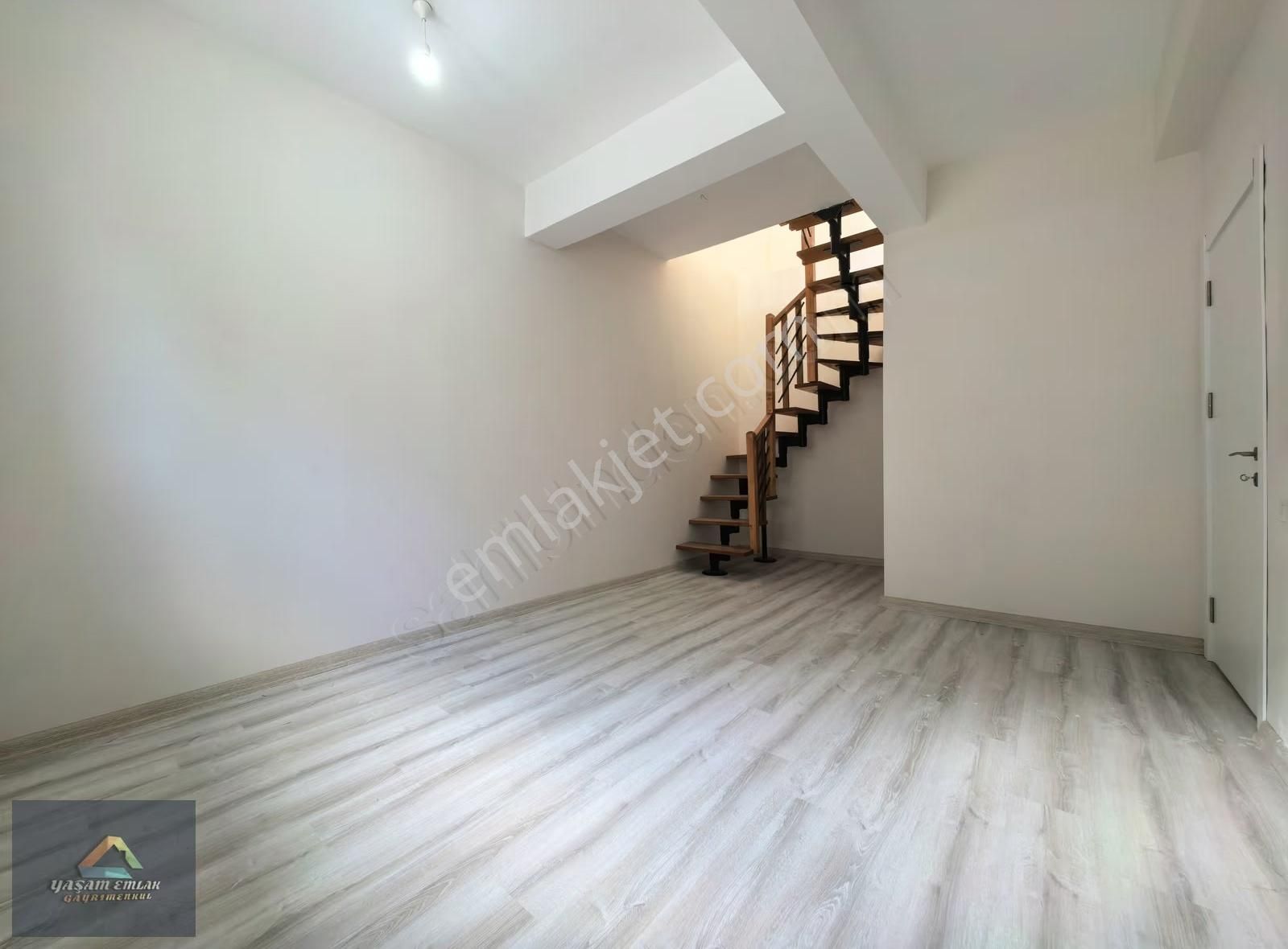 Yaşam'dan Necip Fazıl'da 3+1 Kiralık Bahçe Dubleksi - Görsel 20