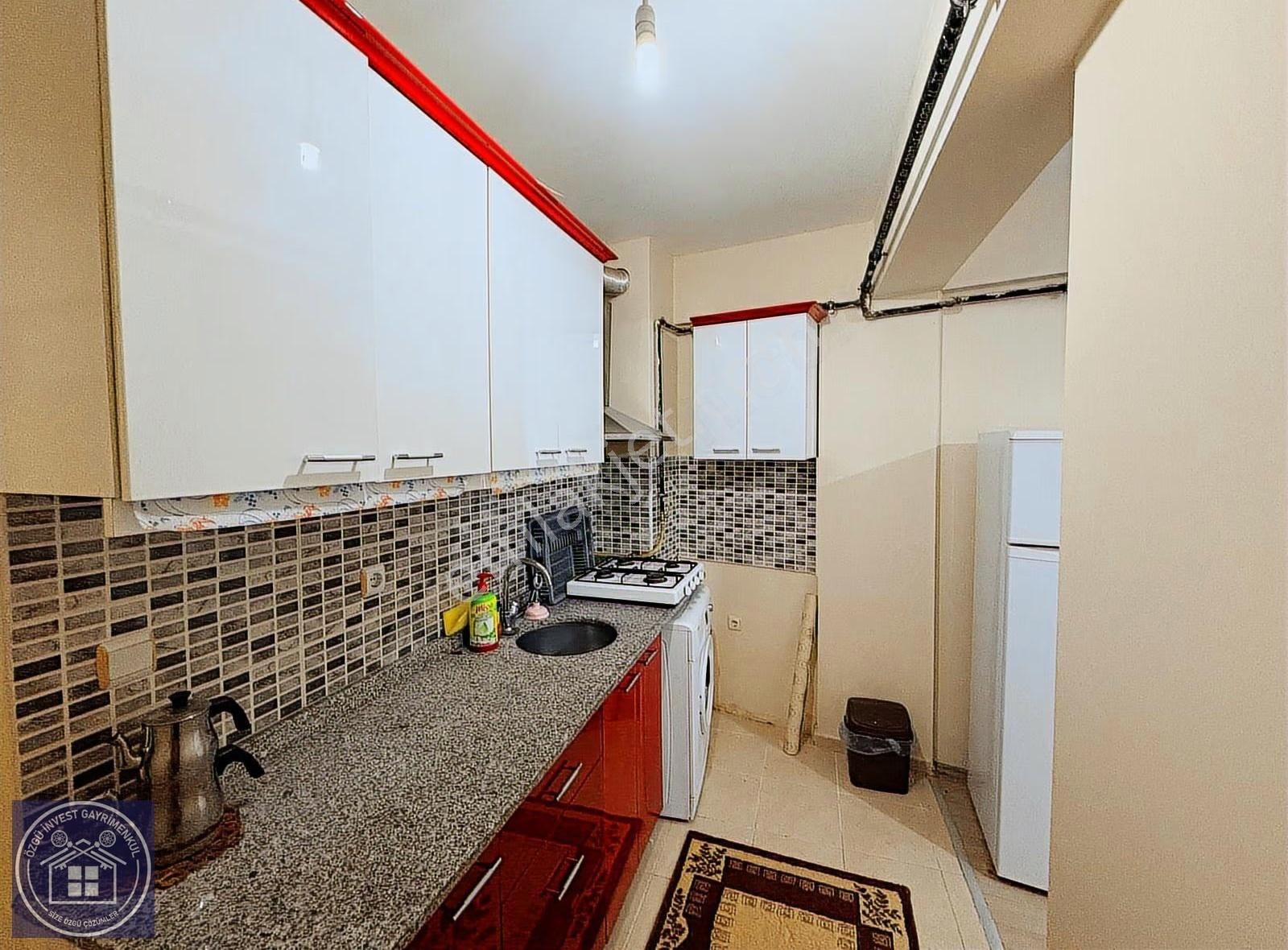 Özgü Gayrimenkul'den Yunusemre'de Geniş Ve Temiz 2+0 Daire - Görsel 2