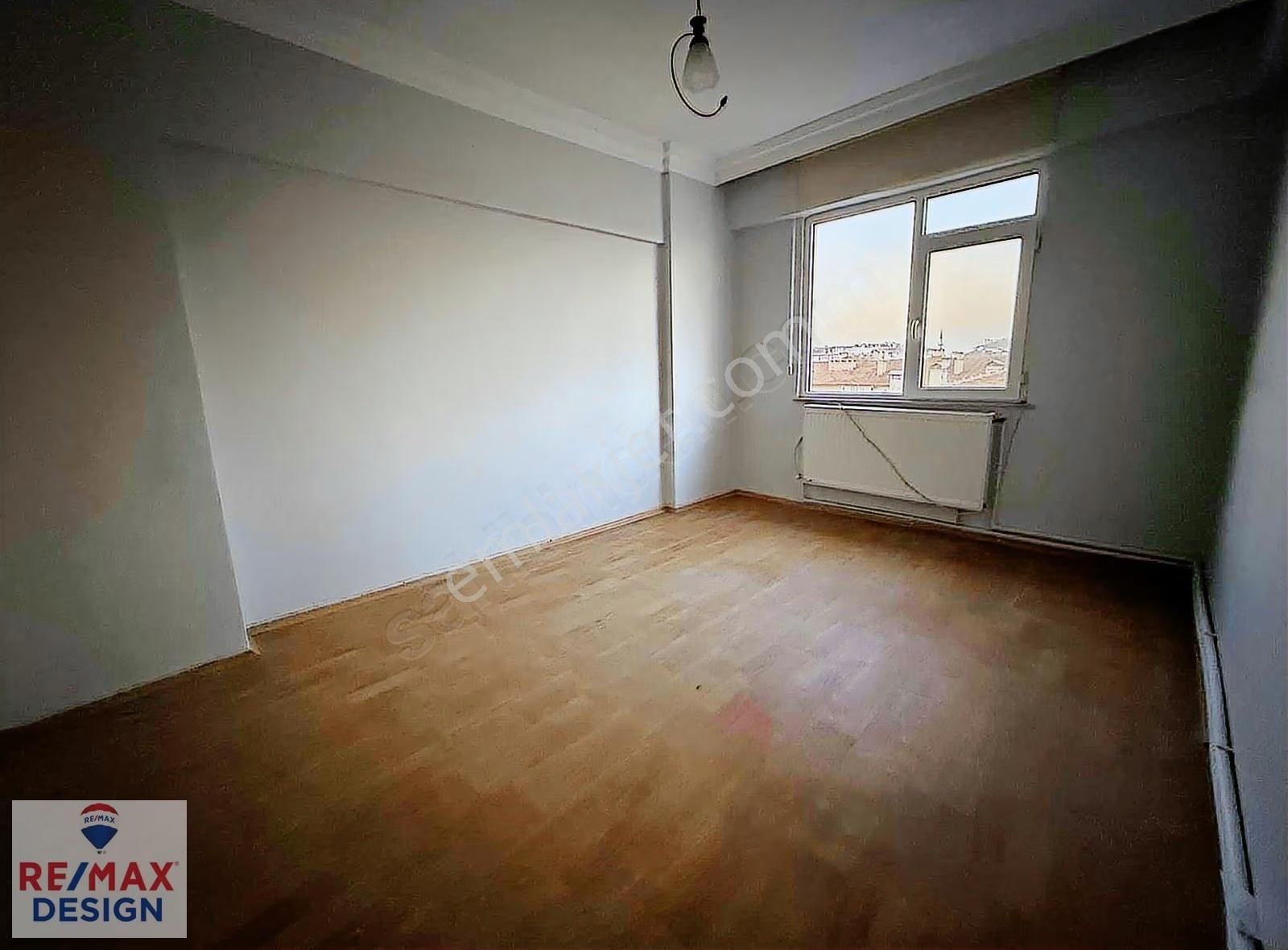 Erenler Yaptaş Bloklarında Kiralık 3+1daire Remax Desıgn - Görsel 9