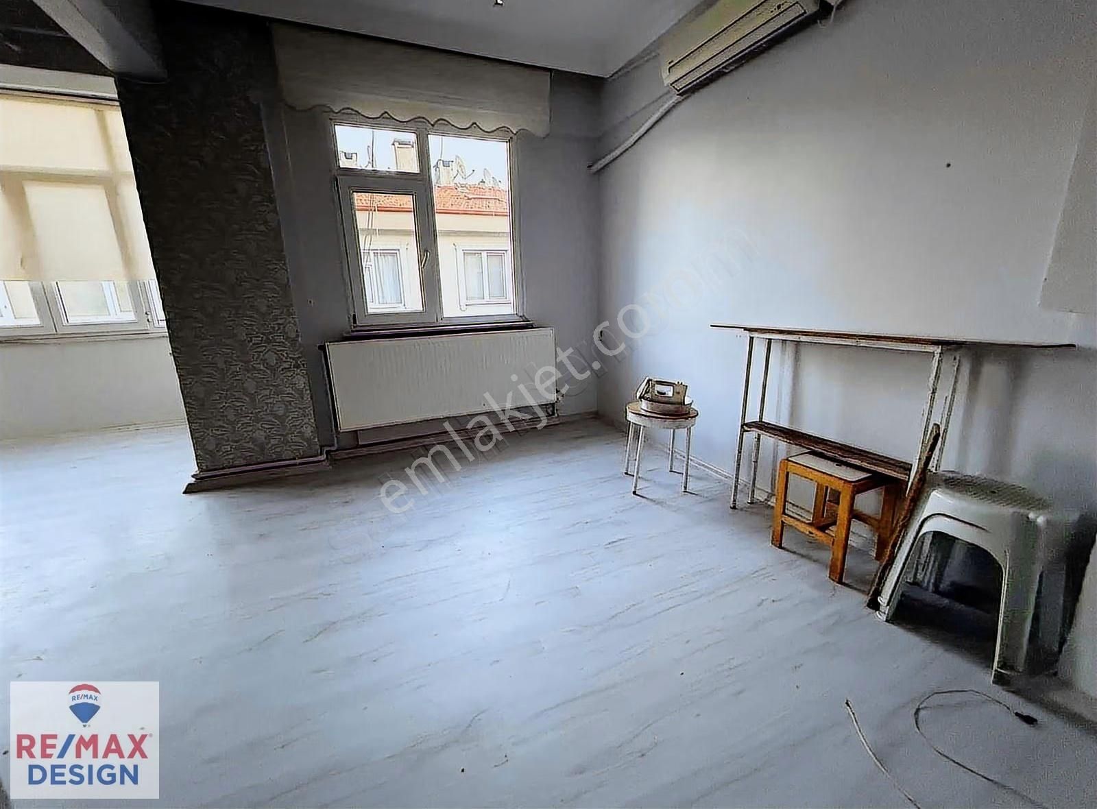 Erenler Yaptaş Bloklarında Kiralık 3+1daire Remax Desıgn - Görsel 18